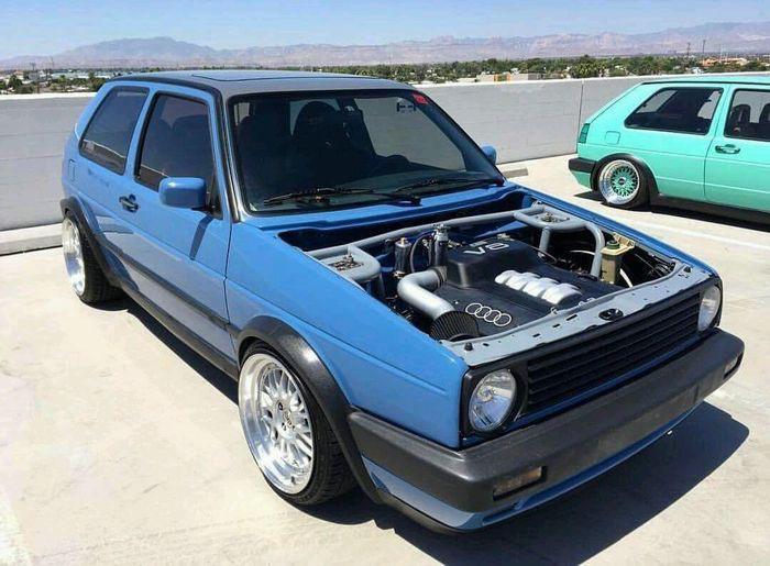 Audi 4.2 v8 swapped golf MK2 AwesomeCarMods