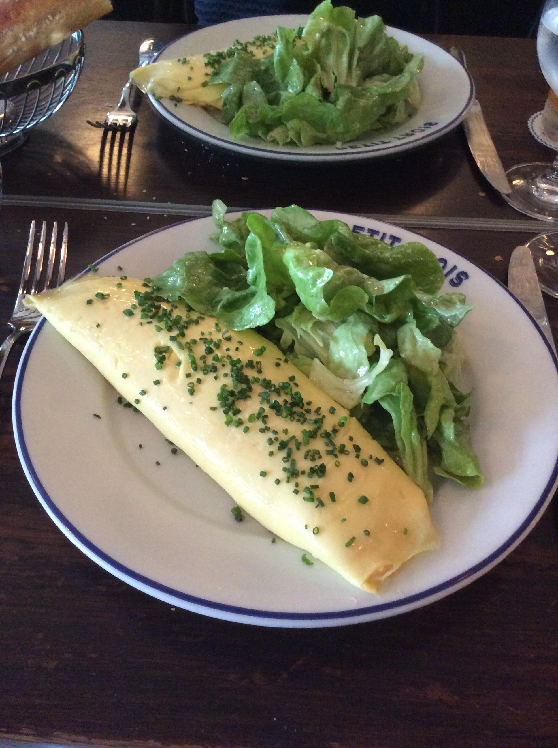 One of the best omelettes in the world. r/FoodPorn