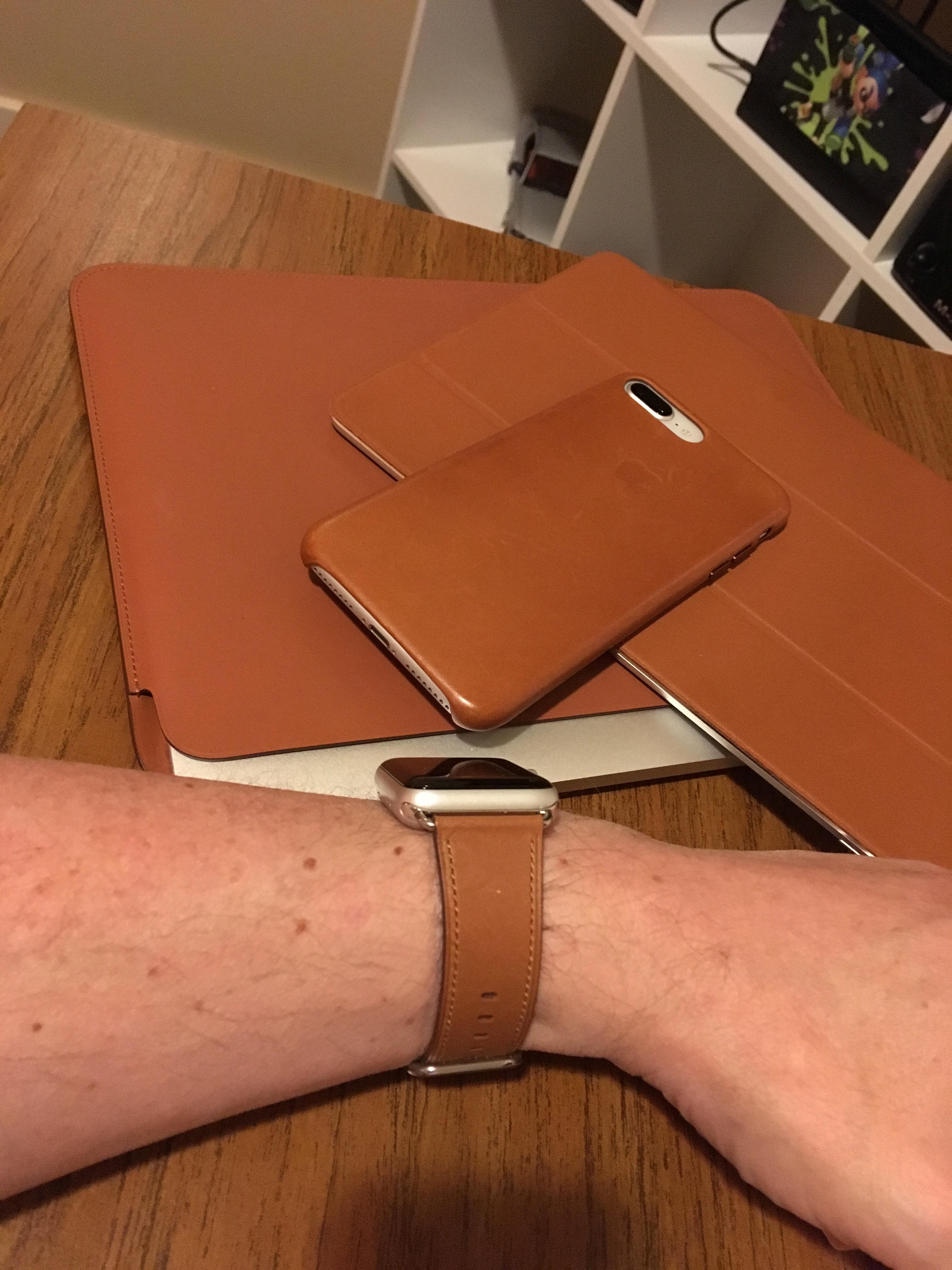 [My Watch] New apple saddle brown band, completes my saddle brown