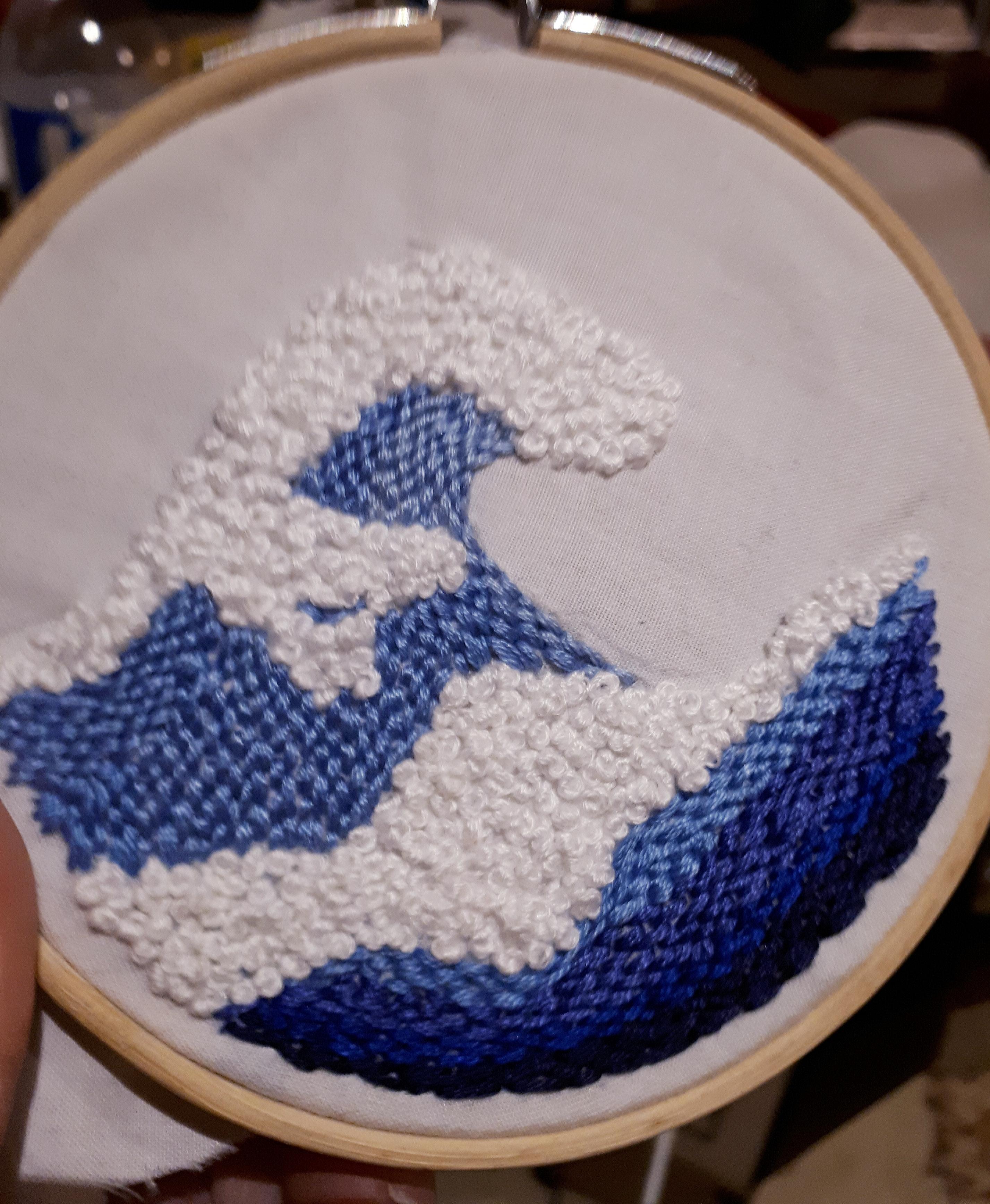 My take on the great wave r/Embroidery