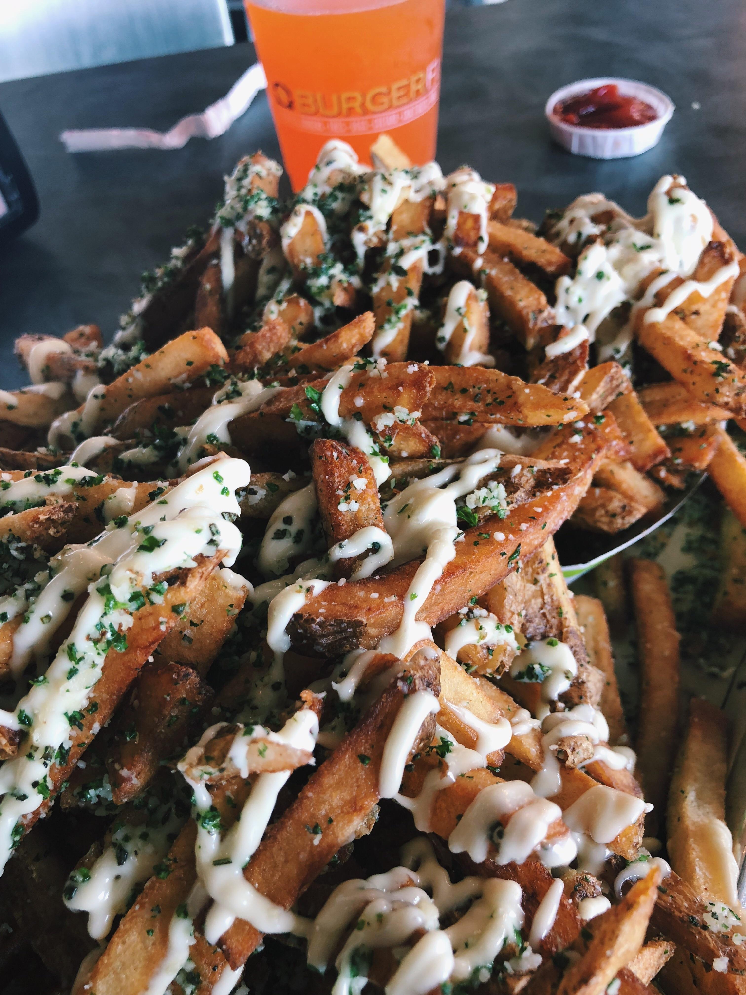 [I ate] garlic aioli fries with parmesan r/food