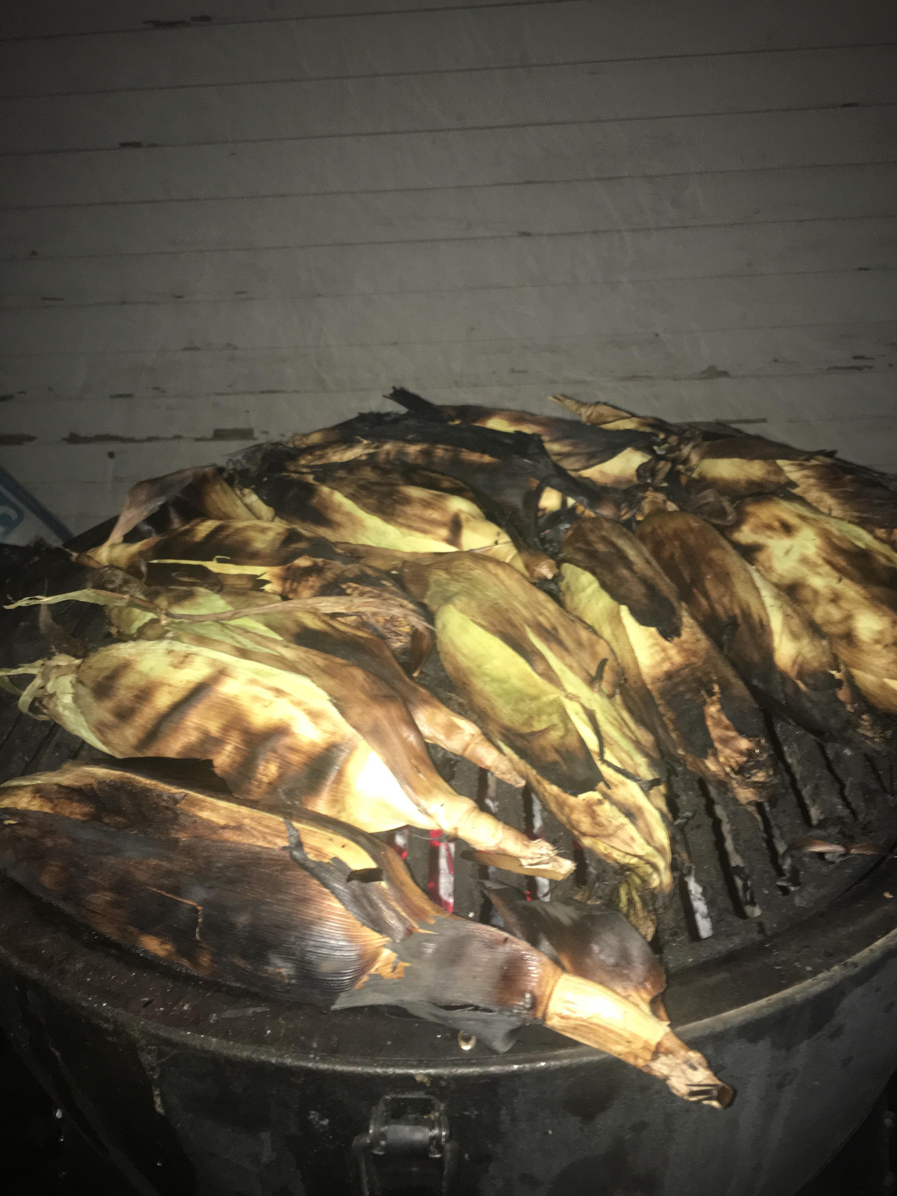 Late night burn! Corn on the cob! r/charcoal