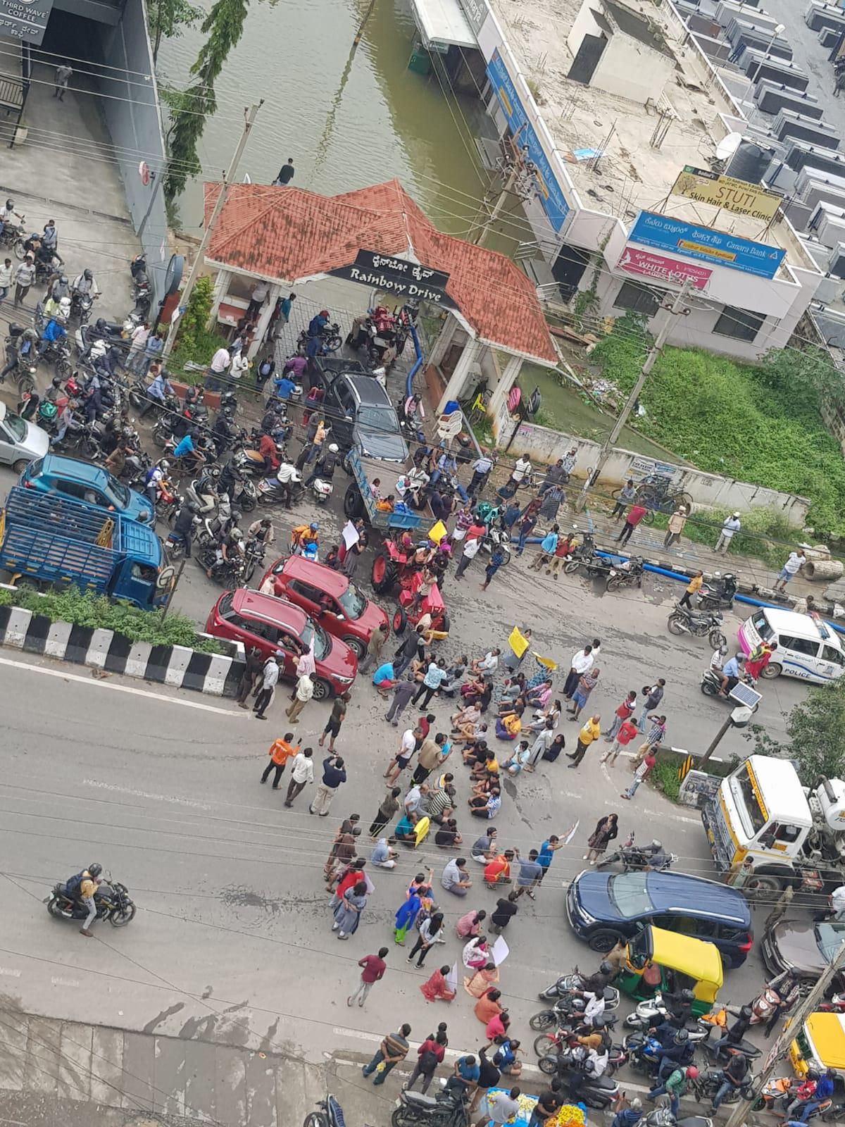 Protest at Rainbow Drive, Sarjapur because of improper drainage bangalore