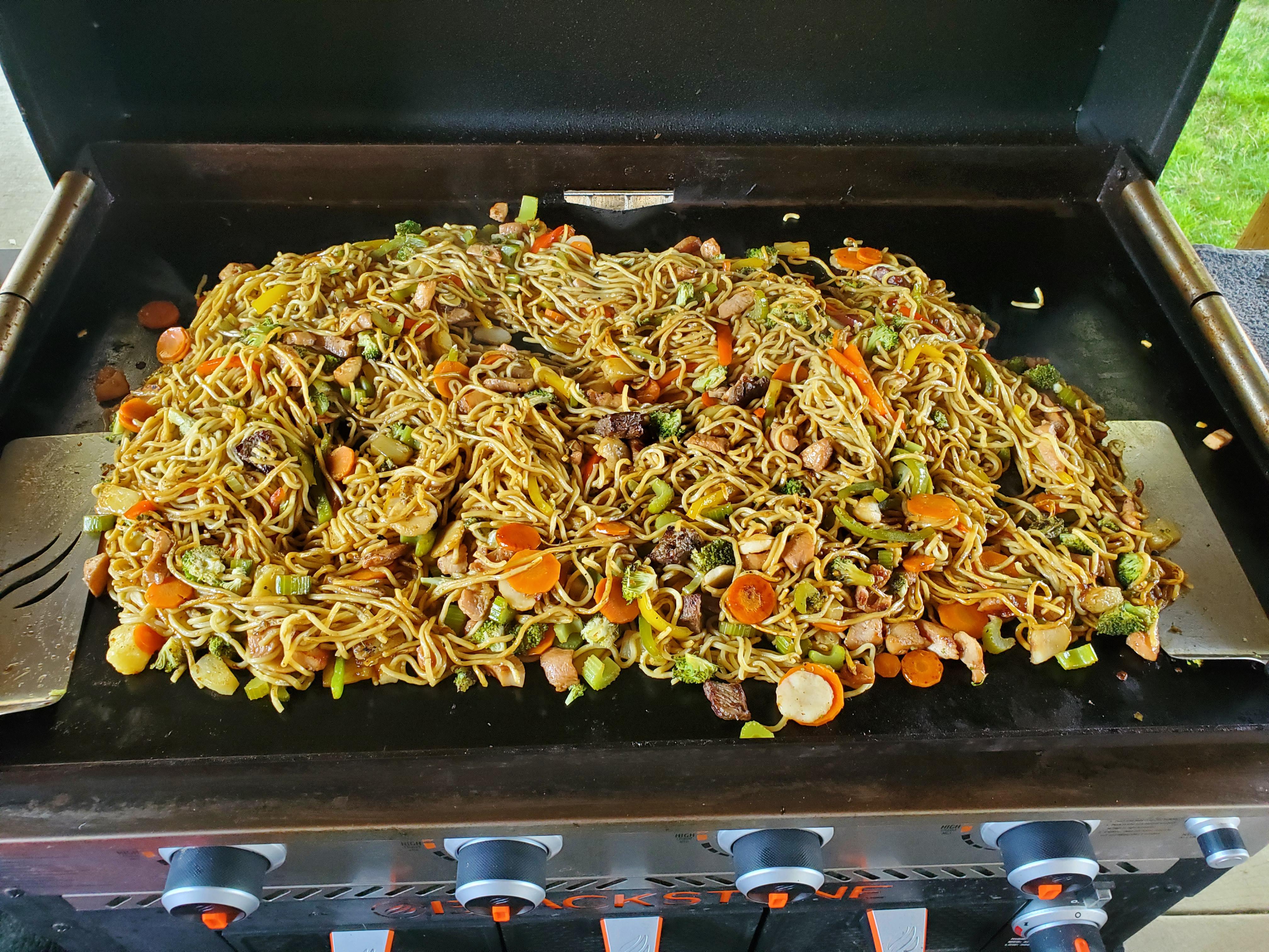 chicken stir fry !! for dinner r/blackstone