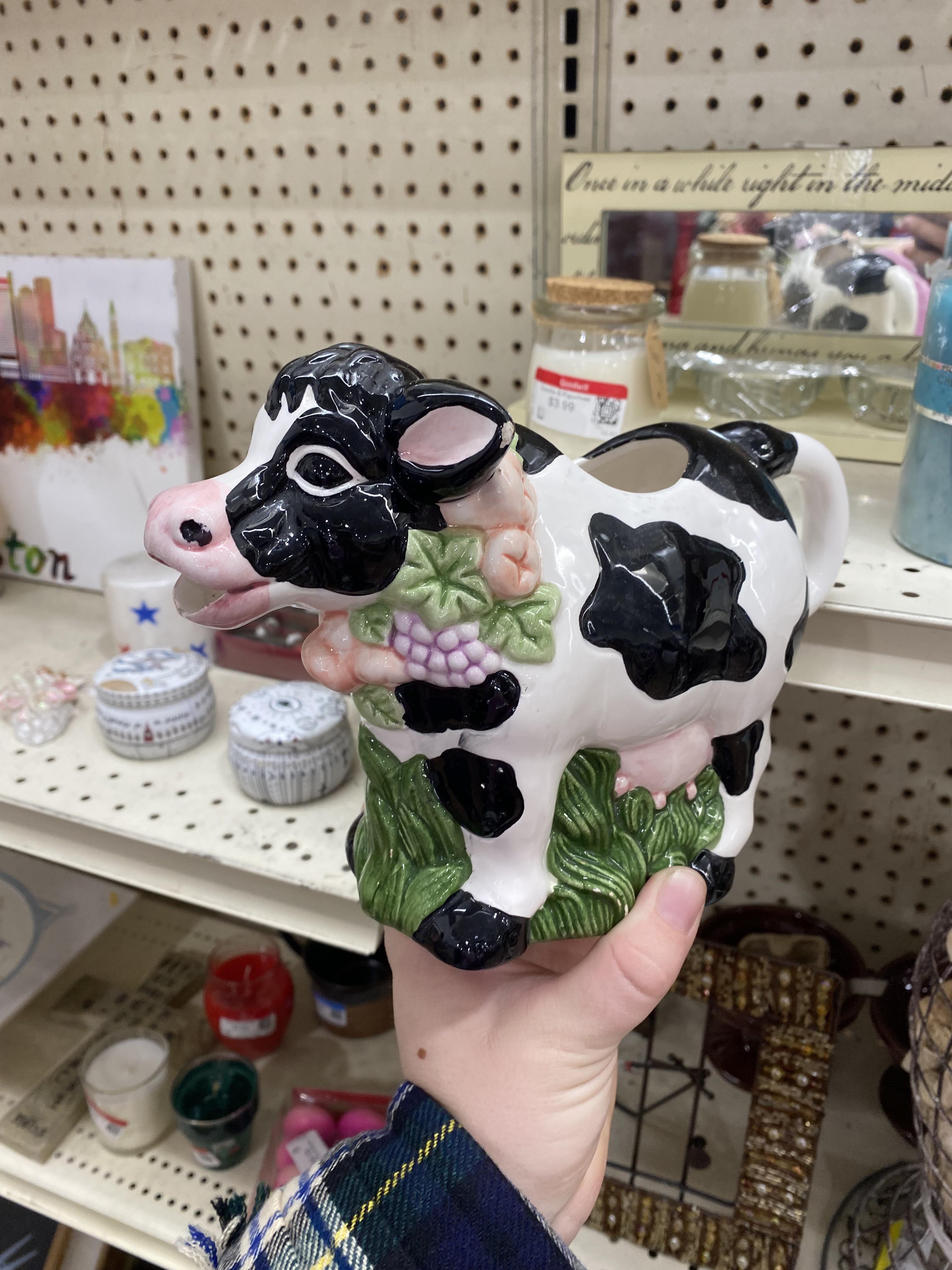 LA goodwill! A cow pitcher! r/ThriftStoreHauls