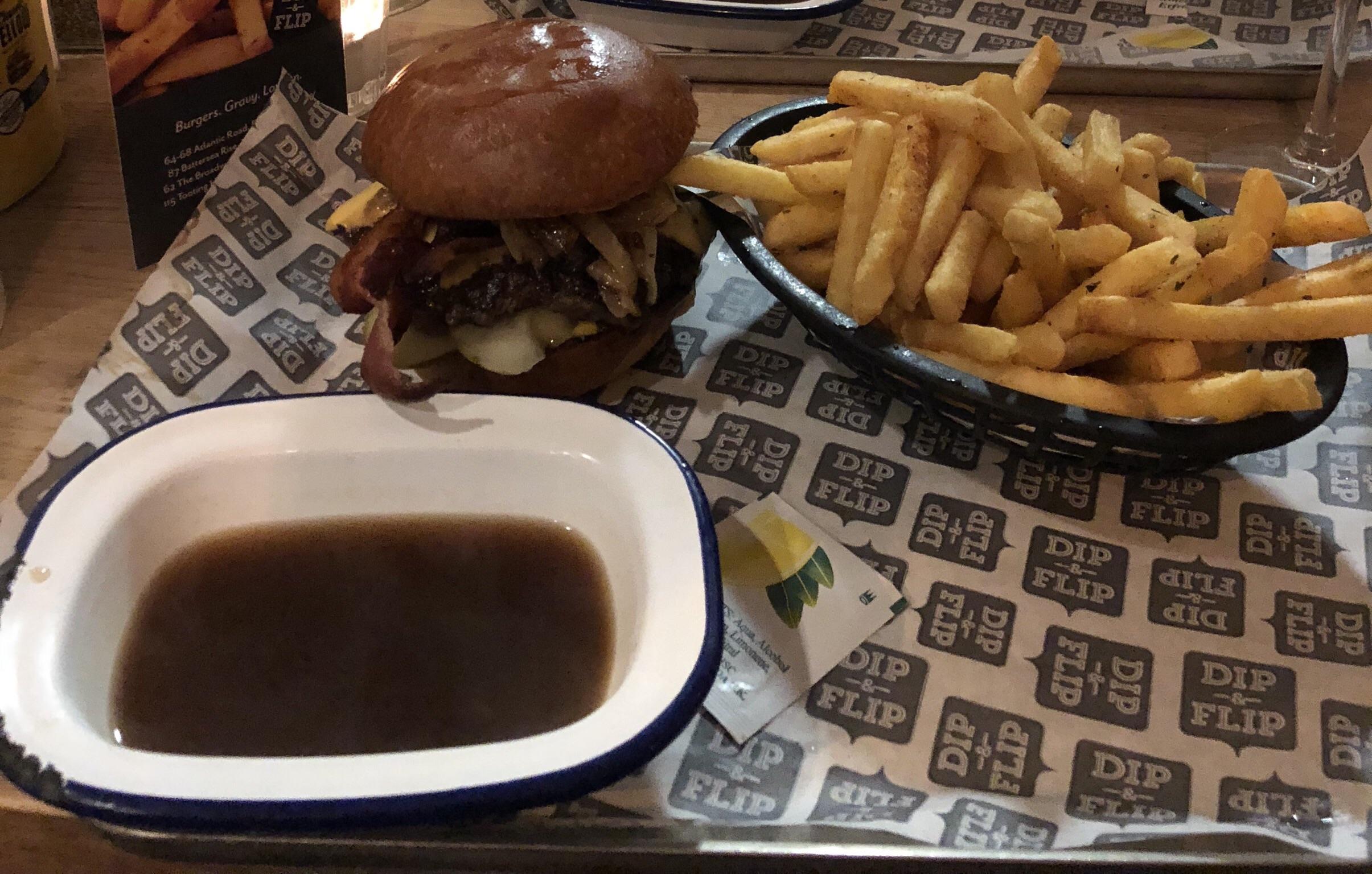 Bacon cheeseburger, fries, dipping gravy 👌🏼 r/burgers