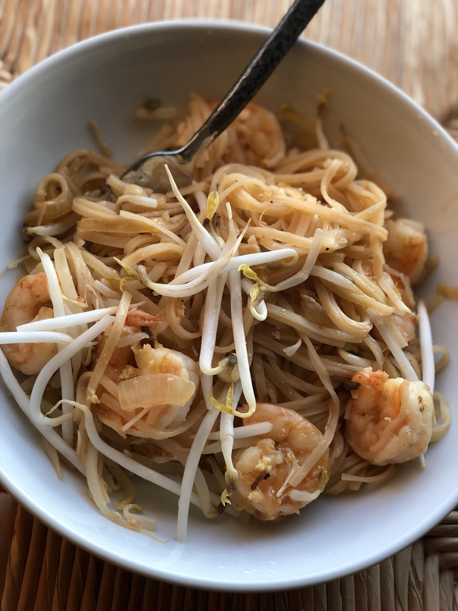 Shrimp Pad Thai 473 calories r/1200isplenty