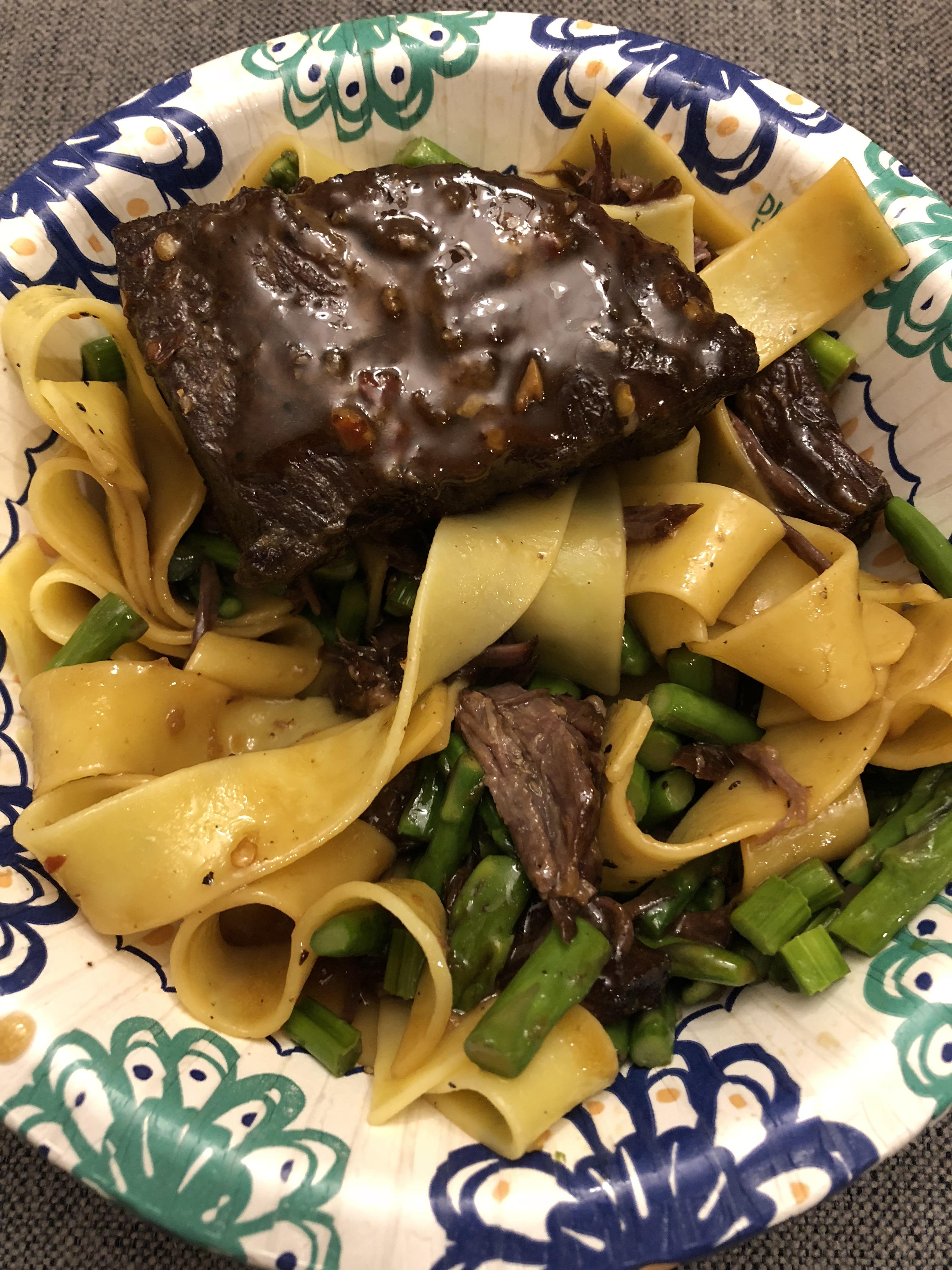 [homemade] Instant Pot Asian short rib with buttered noodles and