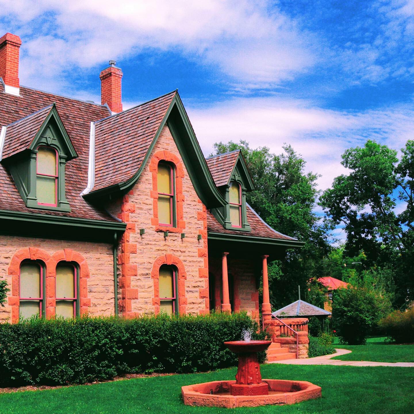 Avery House in Fort Collins Colorado. Love the start of fall out here