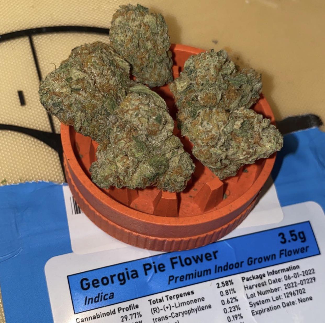 Pie Kush Mints x Gellati Cookies Apothecarium Dispensary