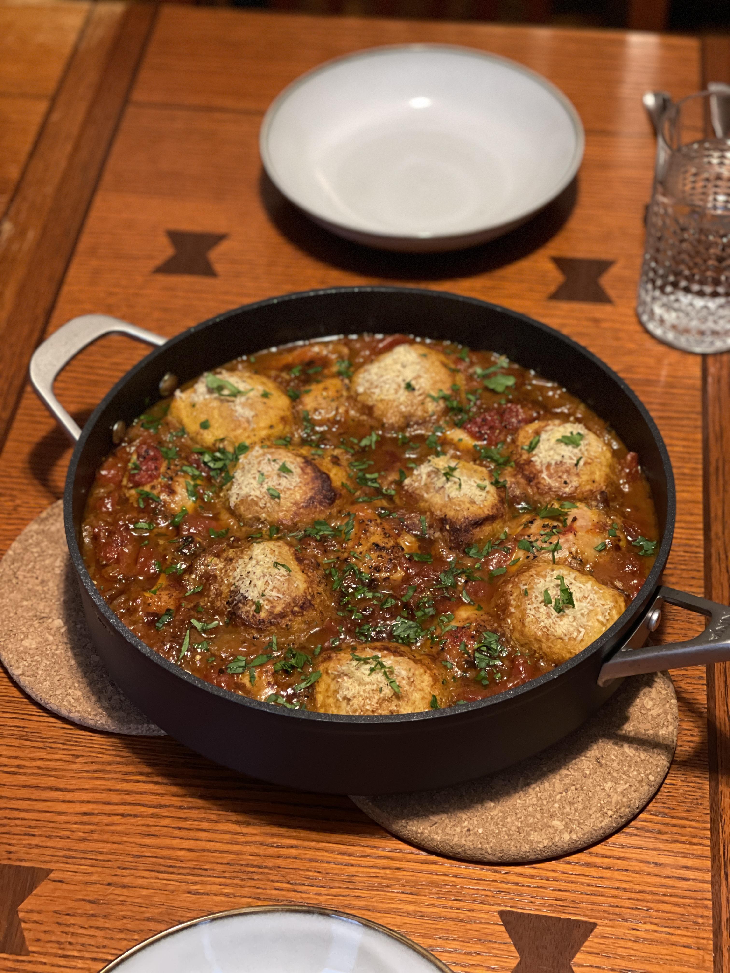 Chicken arrabbiata stew & parmesan dumplings r/FoodPorn