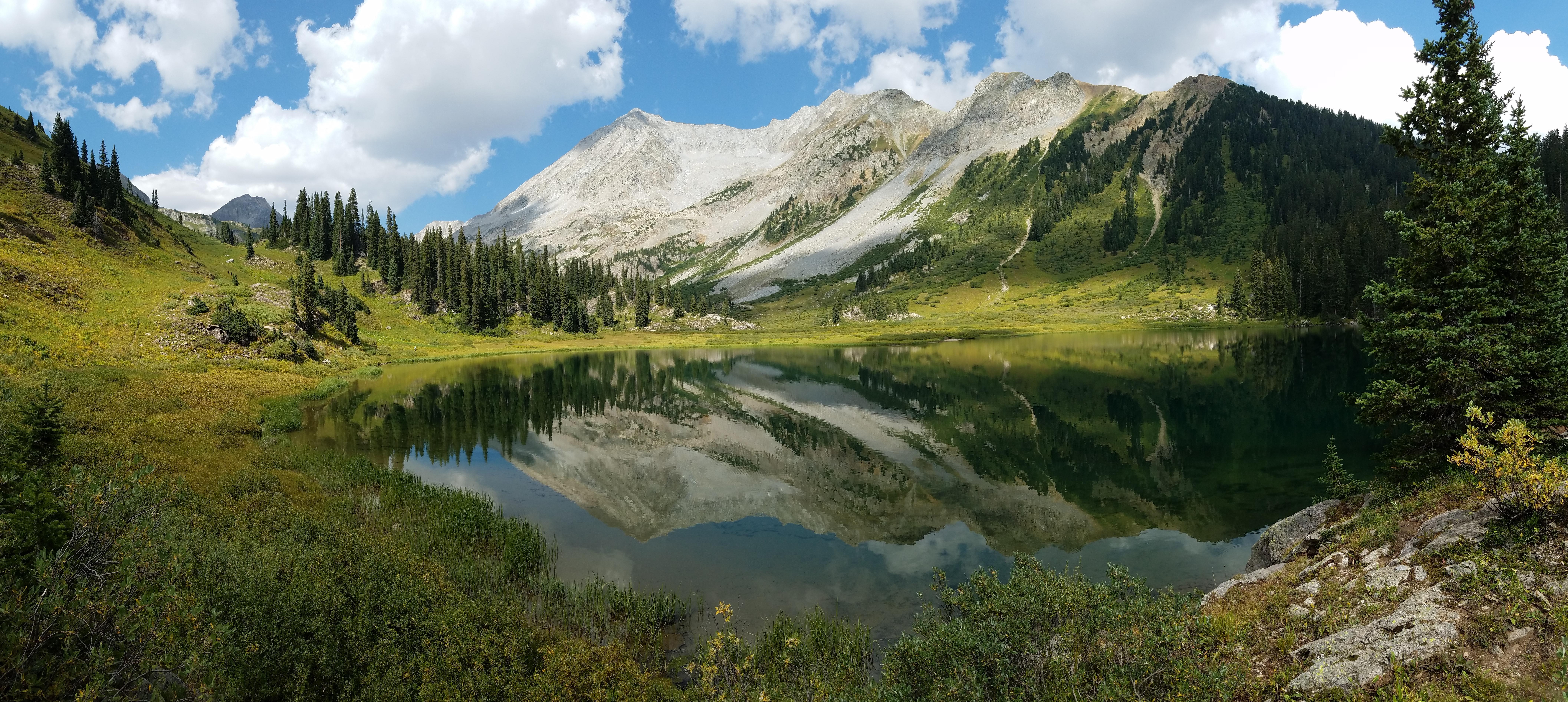2.5mile hike to Geneva Lake, Colorado, USA [OC] [8453 x 3785] r/EarthPorn