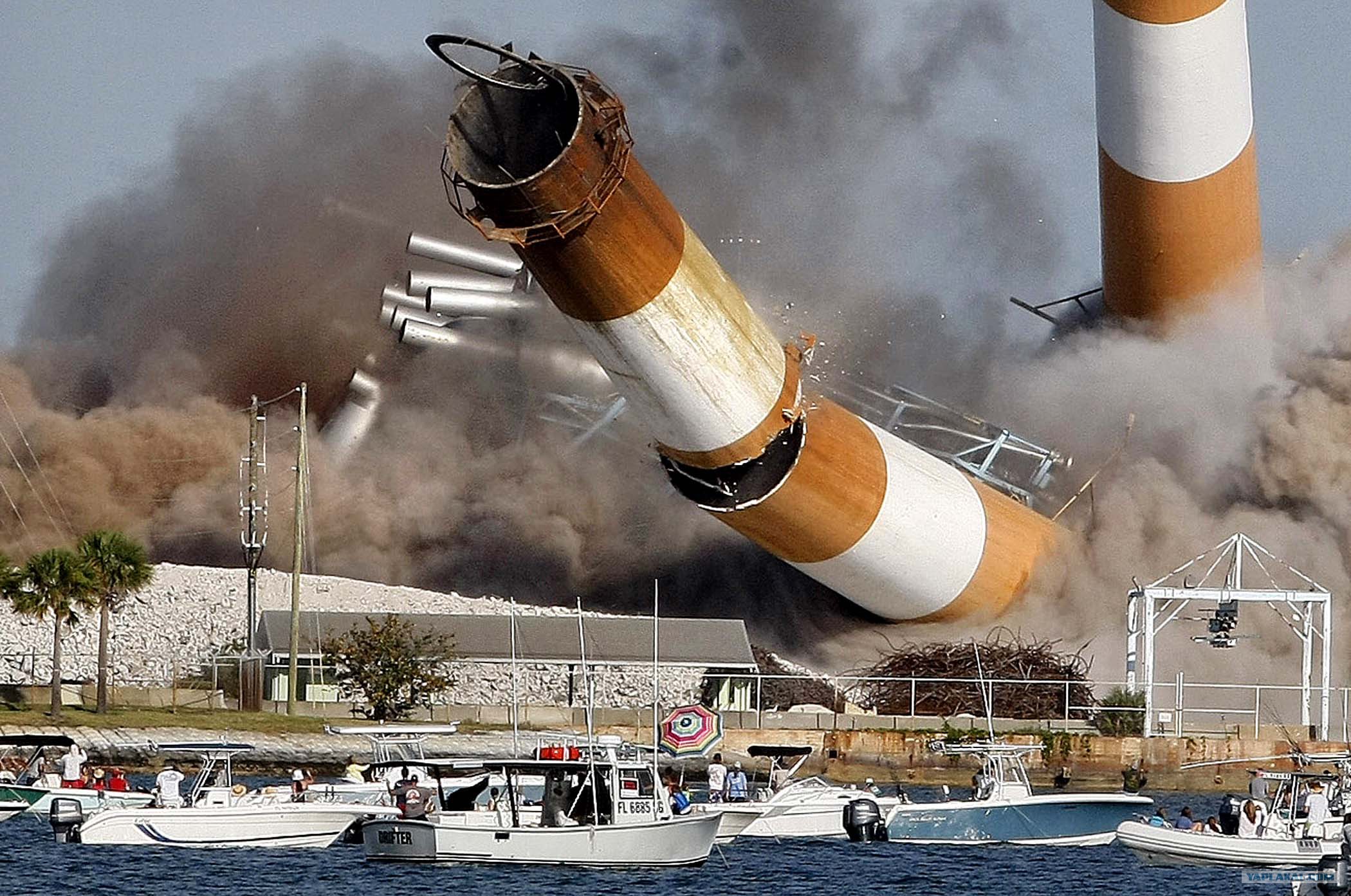Power plant demolition (Riviera Beach, Florida) r/pics