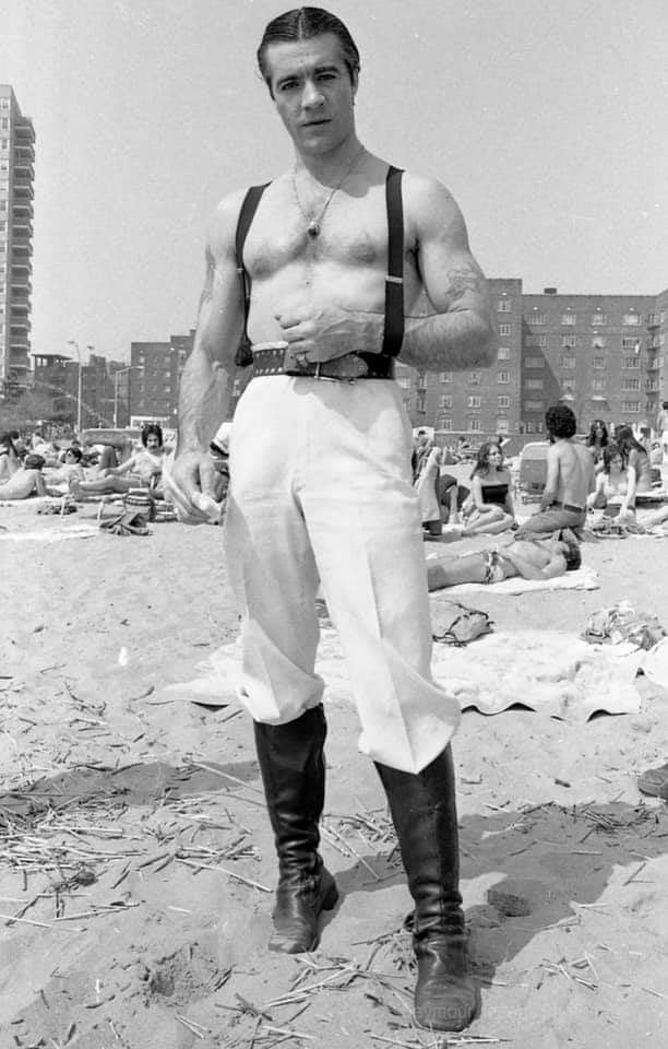 Tony Sirico (Paulie Walnuts) on the beach in 1978. RIP