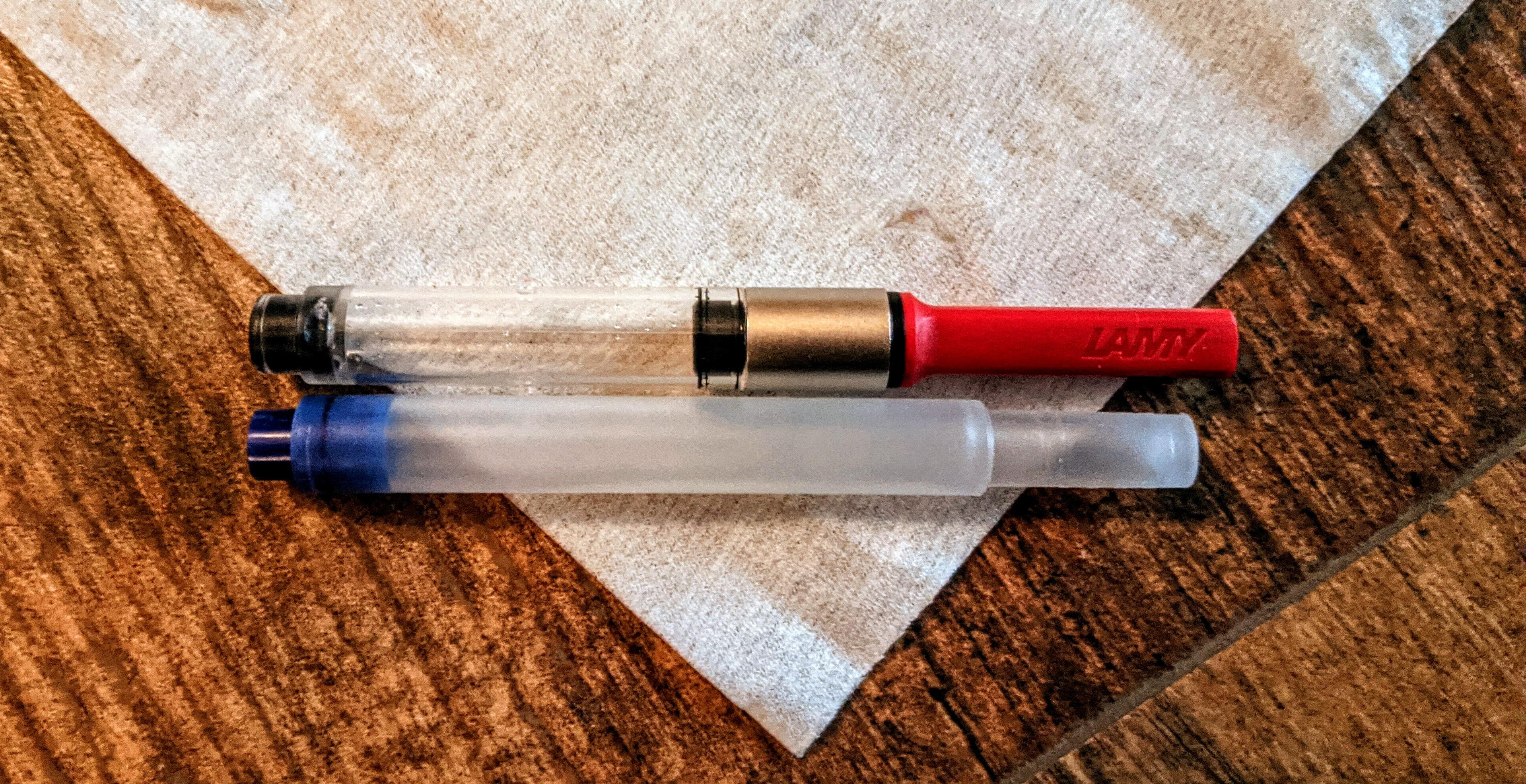 The difference of capacity between a Lamy T10 Cartridge and a Lamy Z28