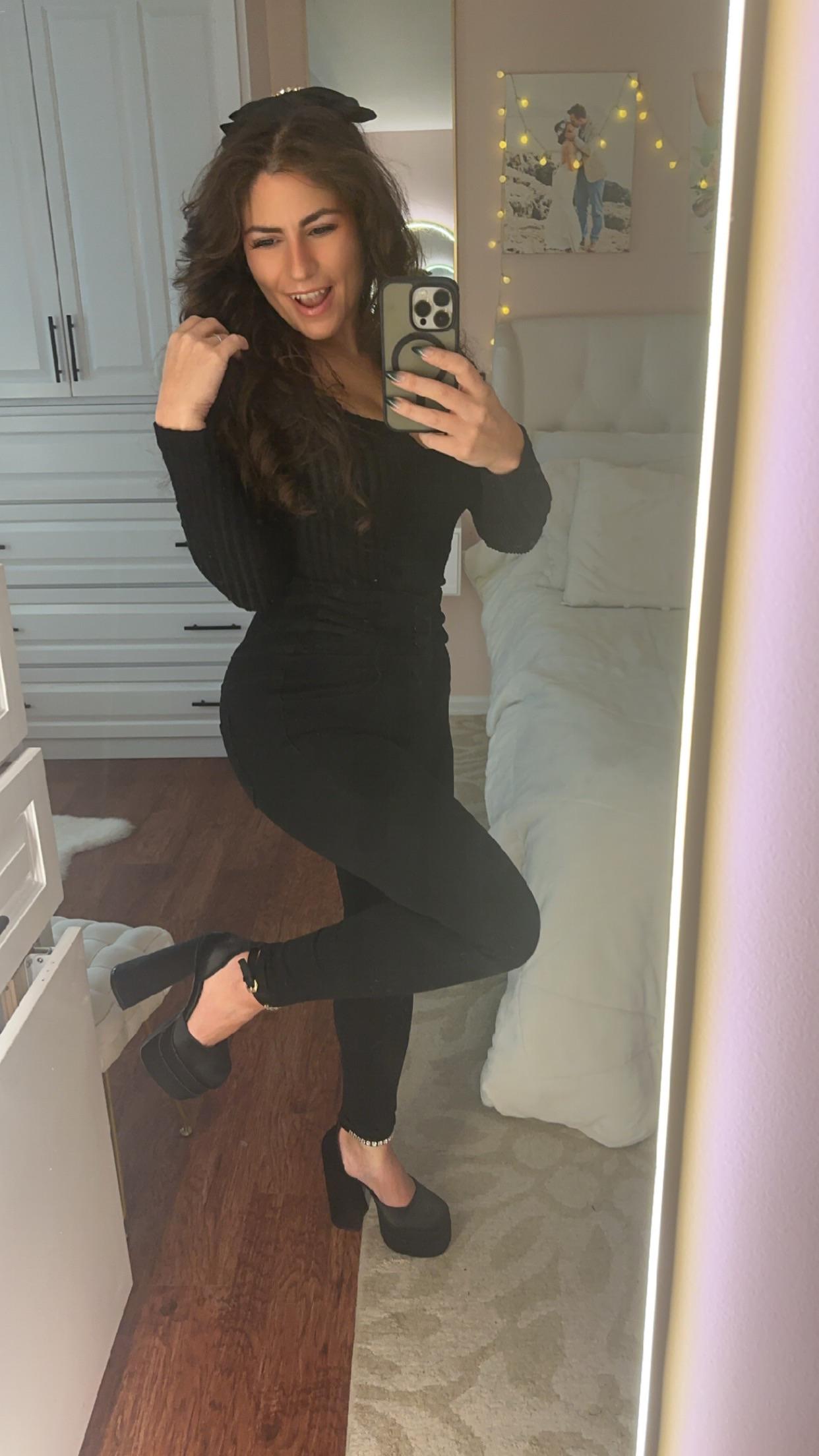 Explosive Baby Goth OnlyFans Leak! - Truth or Fiction