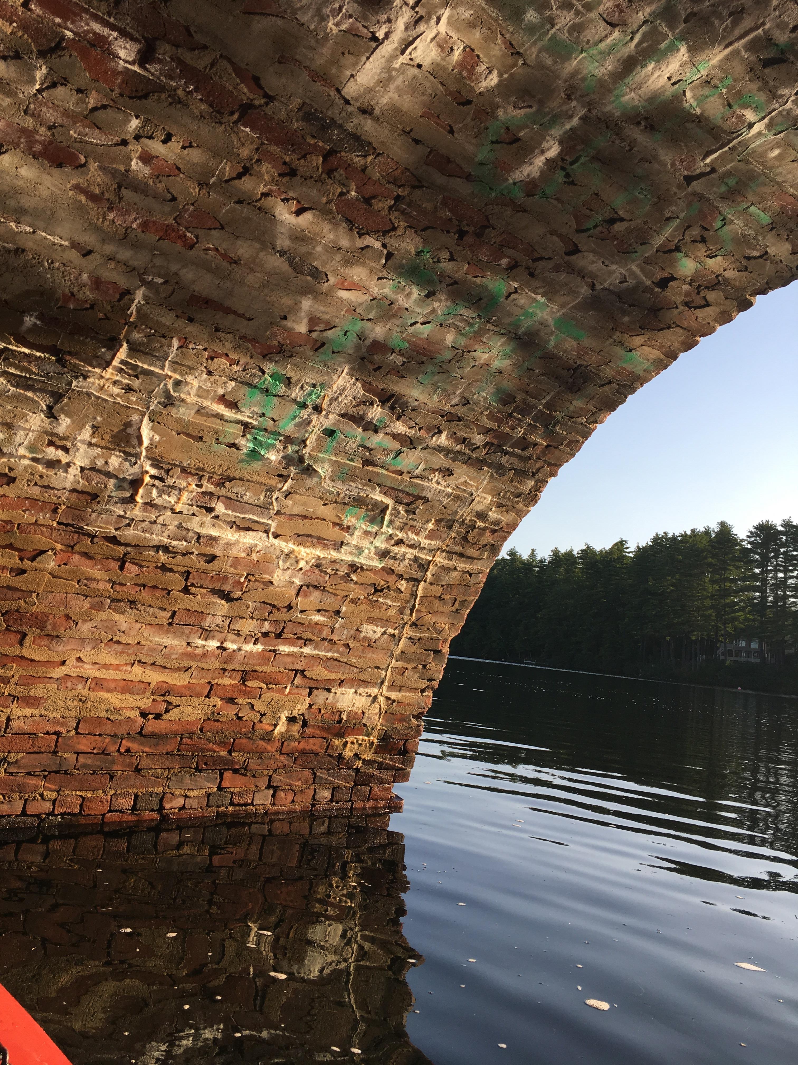 The tunnel in Mousam Lake, Maine r/pics