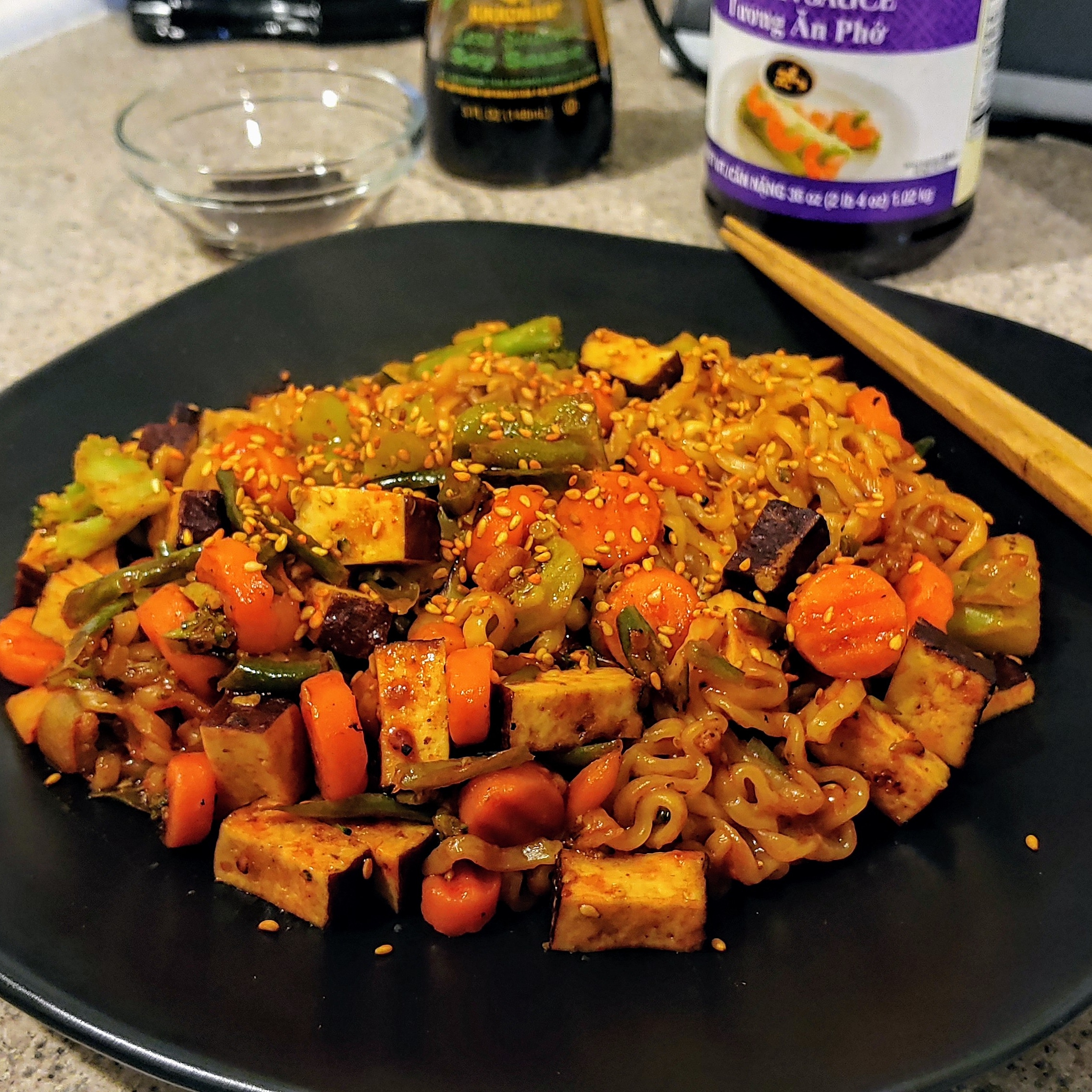 Cheap & easy veggietofu stir fry with noodles. My first time cooking
