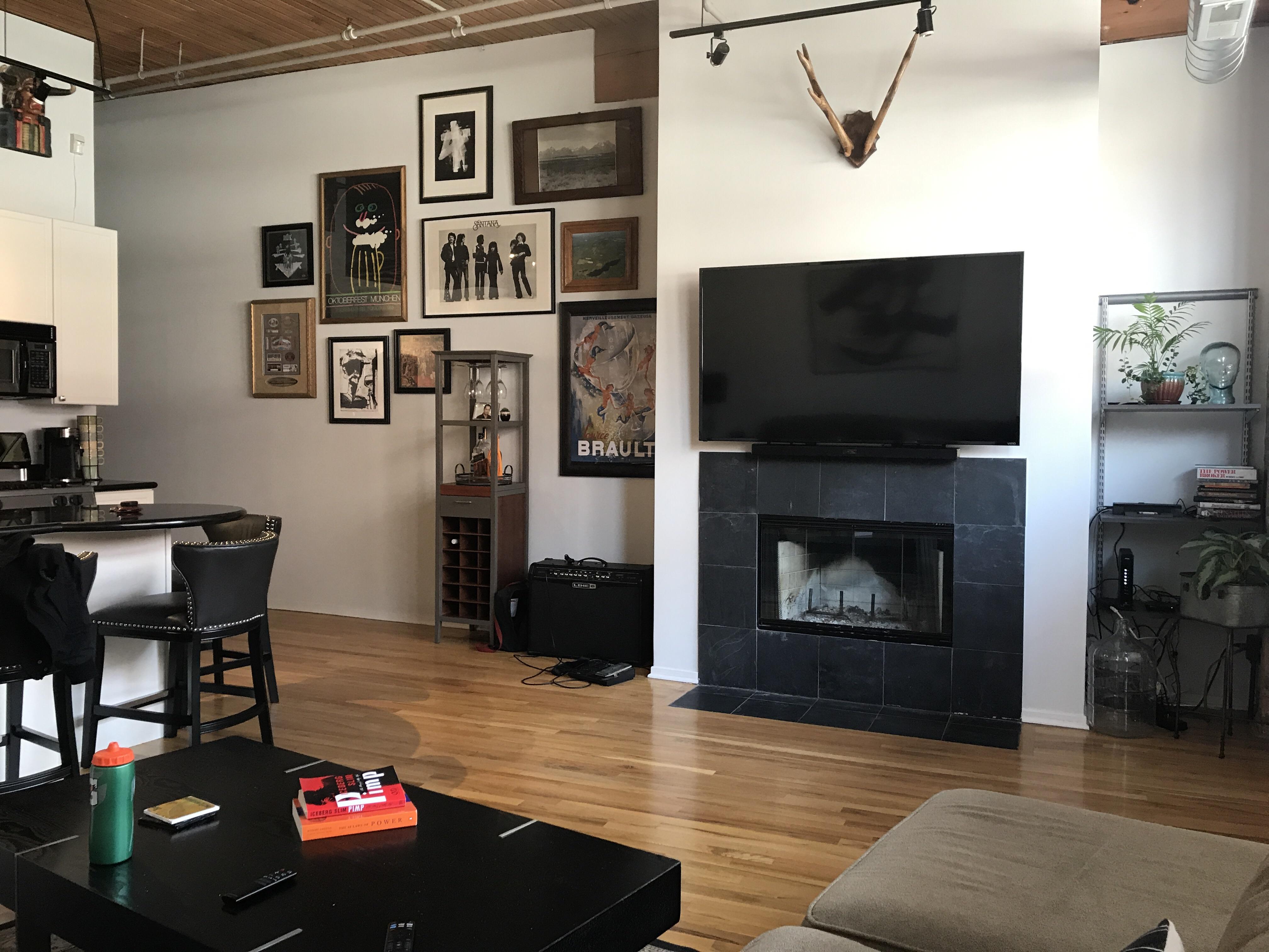 1bedroom Apartment in Wicker Park, Chicago r/malelivingspace