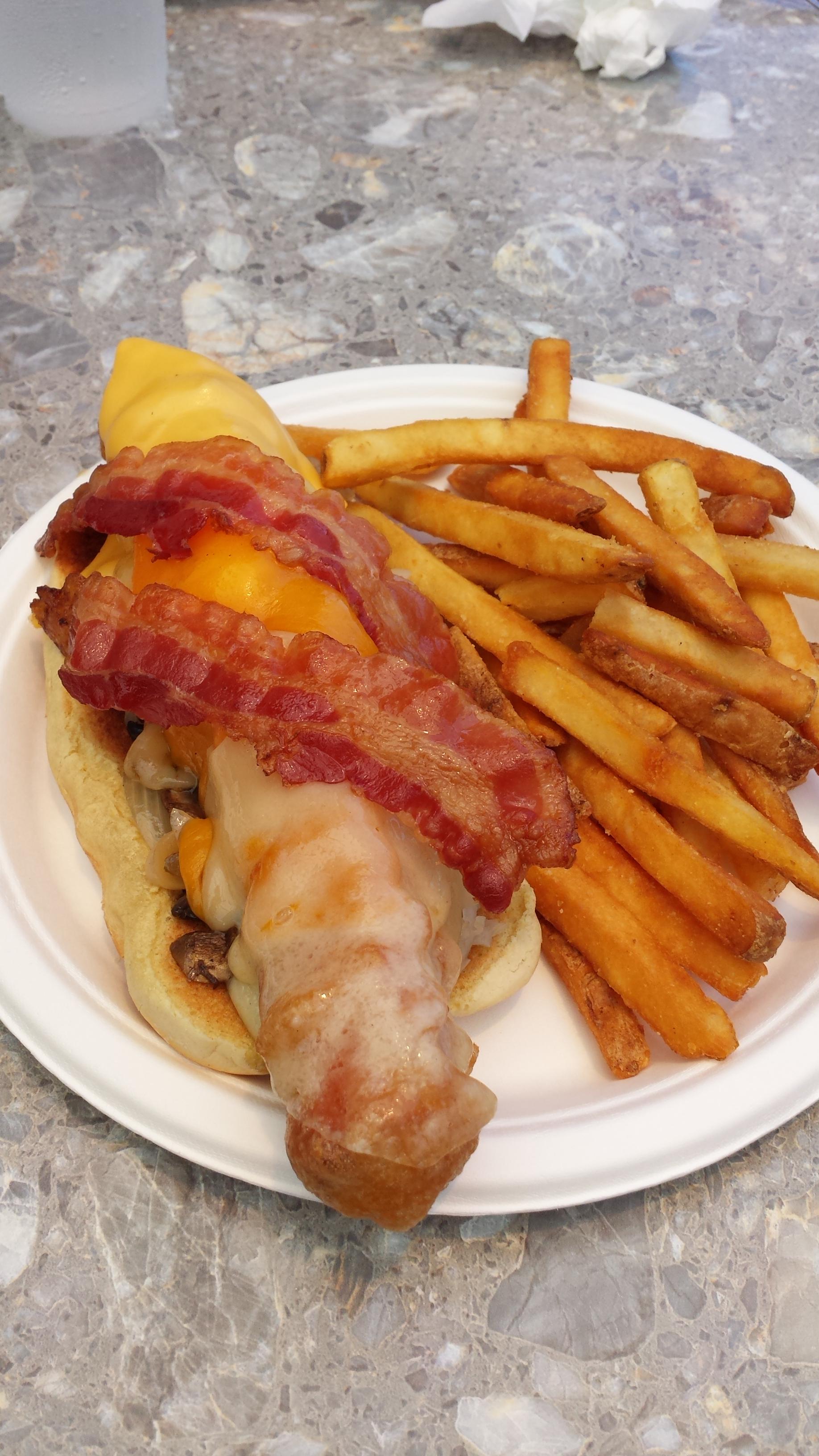 [I ate] the Loaded Salty Dog r/food