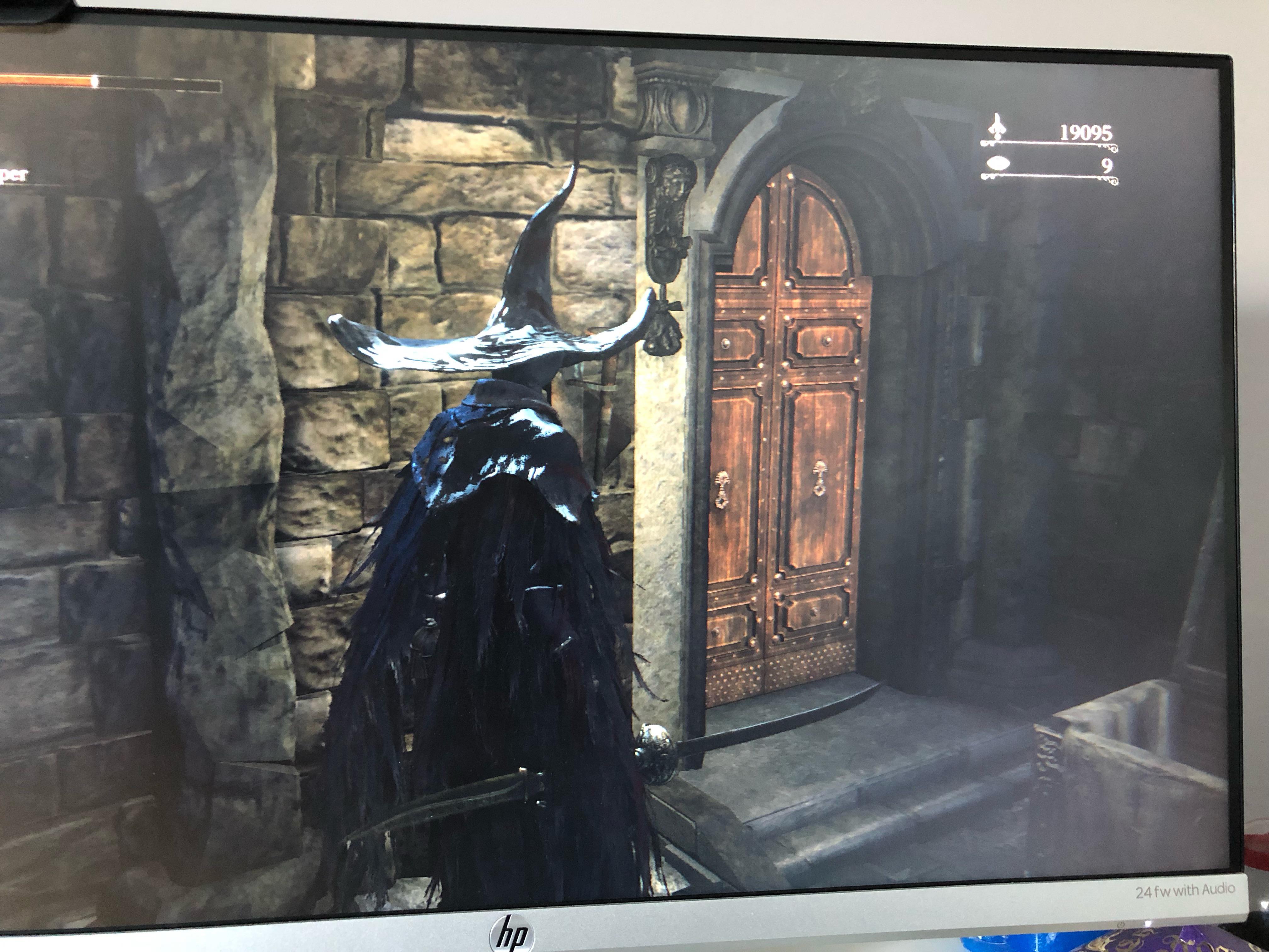 Anybody have any idea how to open this door? (It’s in cathedral ward by