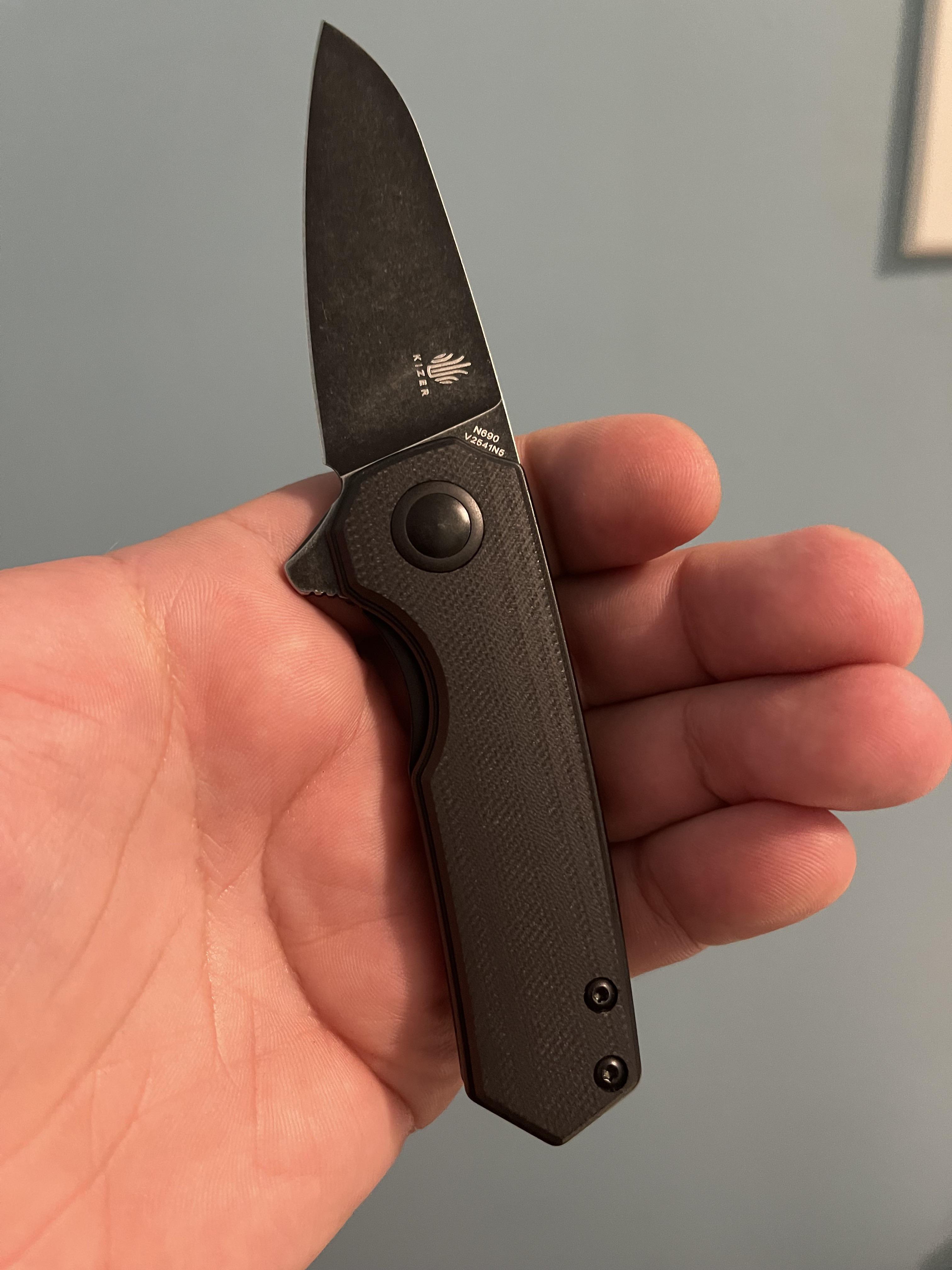 NKD Black Kizer Lieb from Mojave outdoor gear.