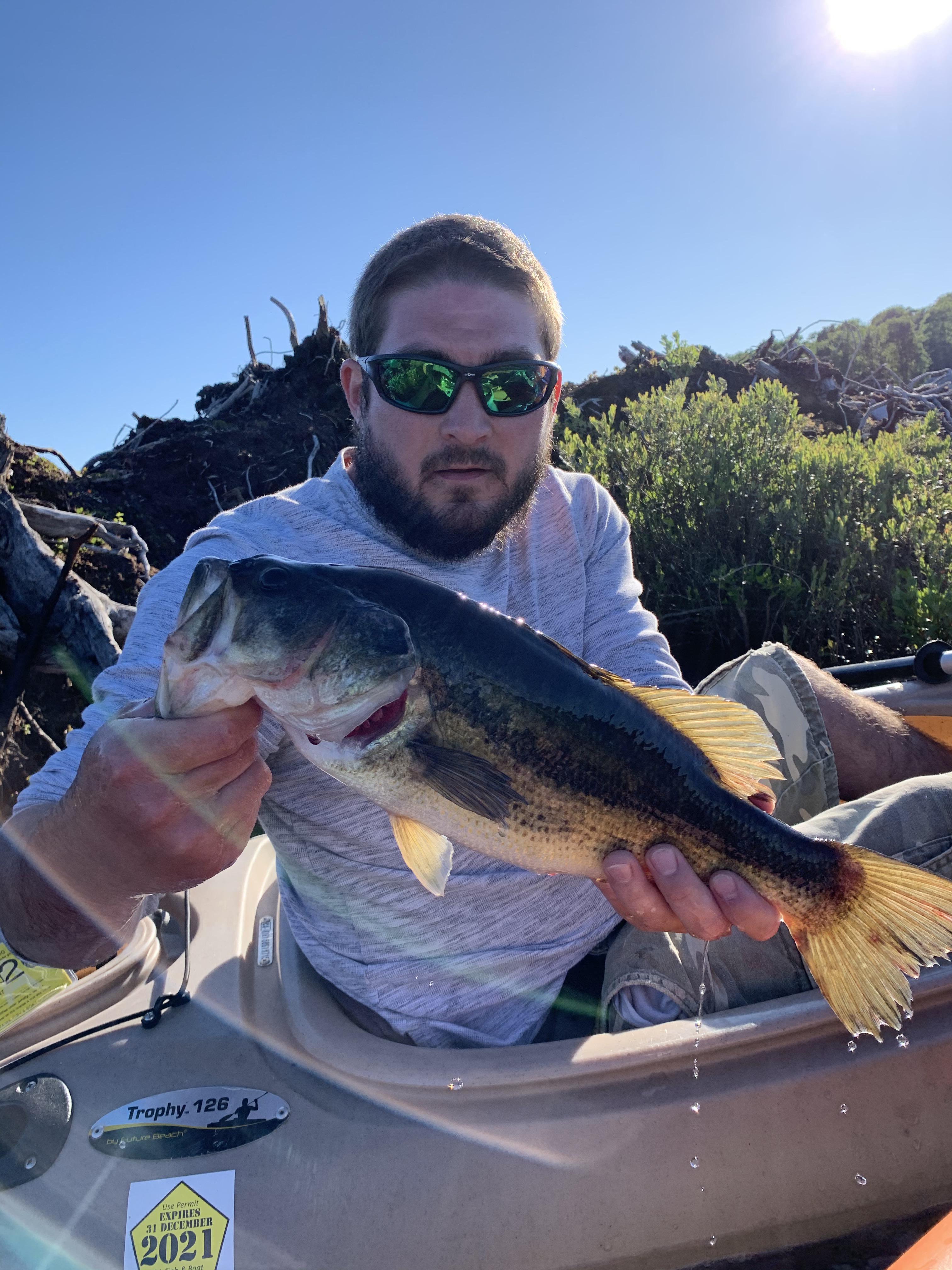 Dresser Lake, PA r/kayakfishing