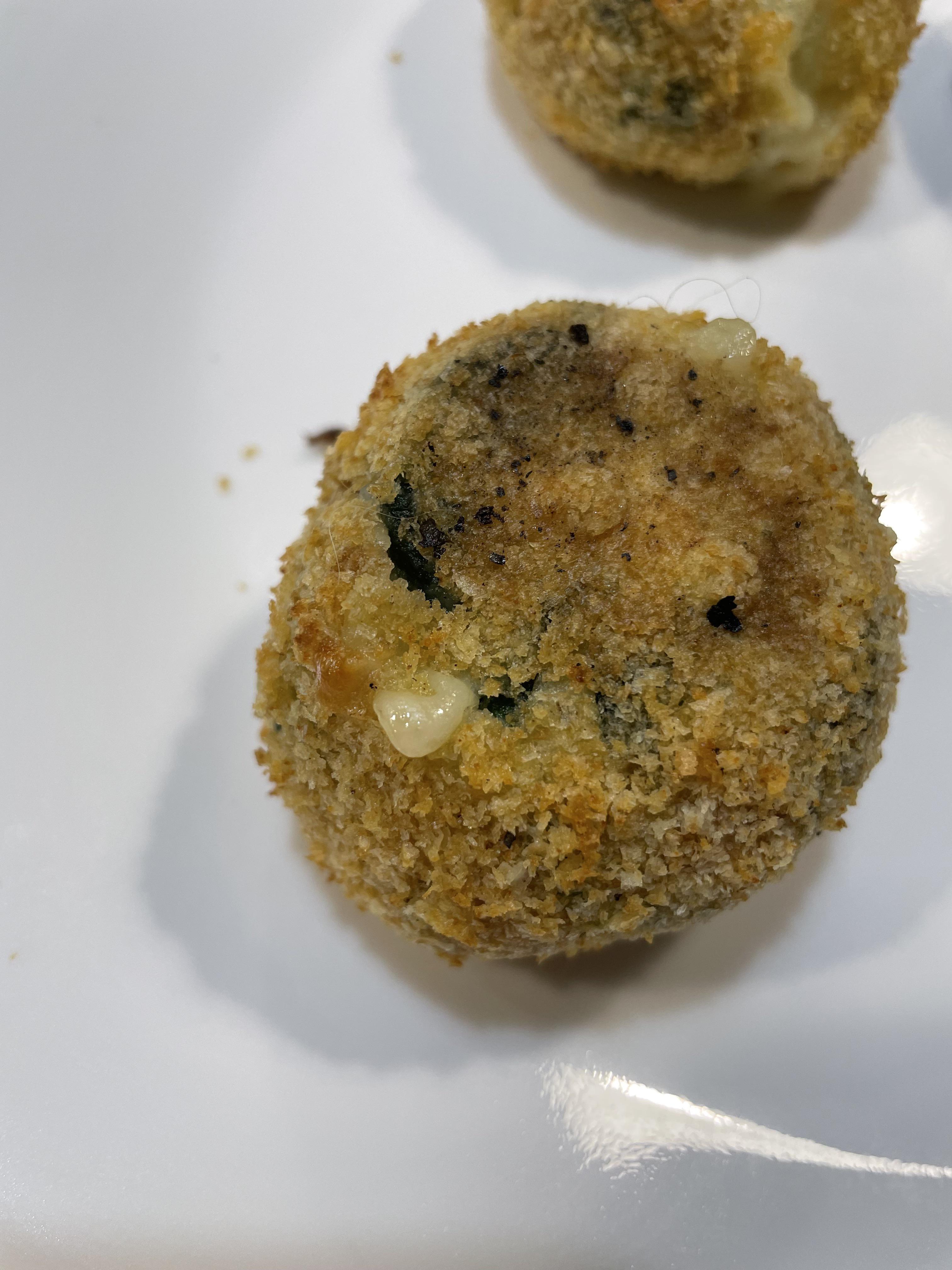 [homemade] Air fried mashed potato balls. r/food