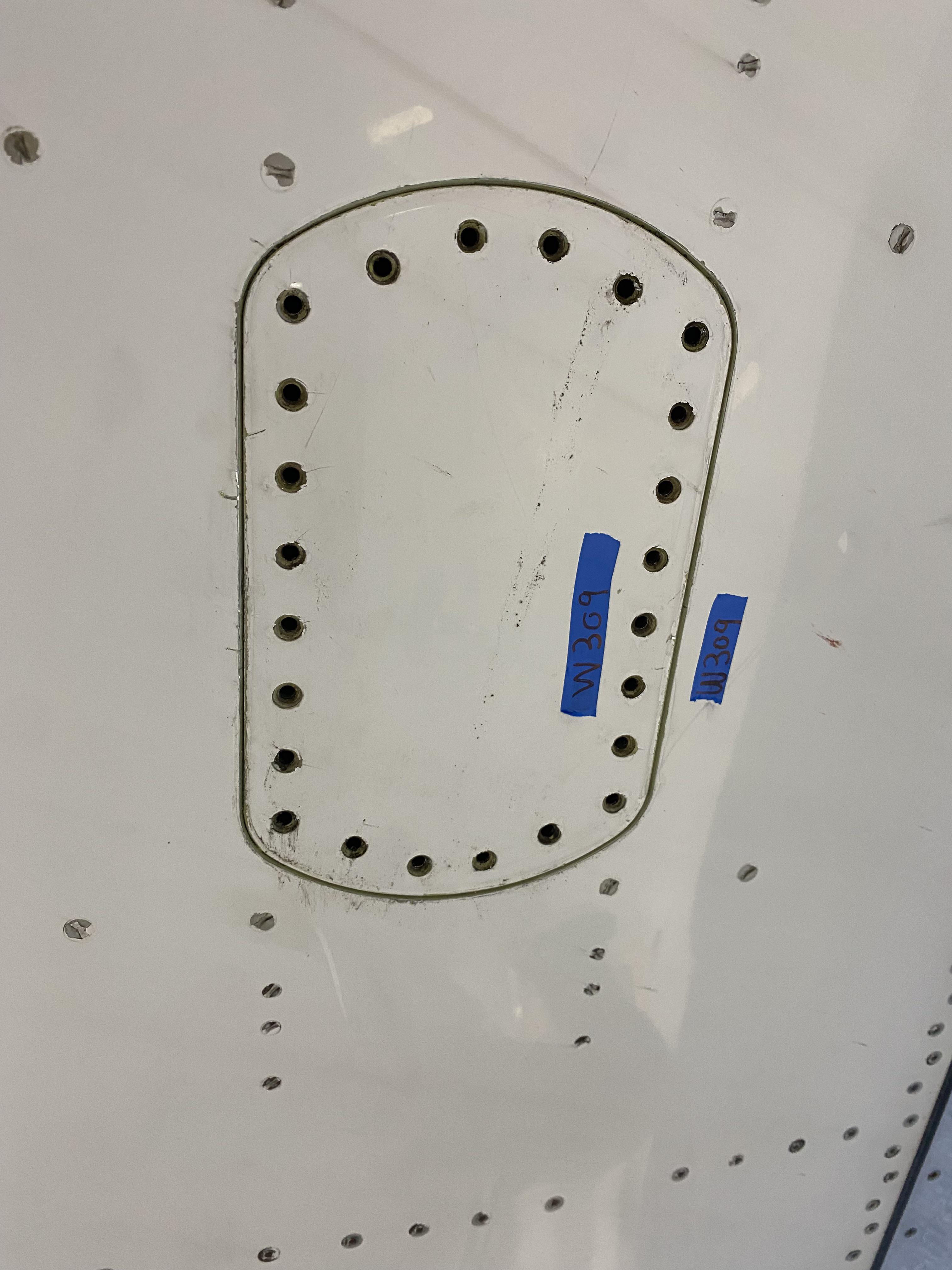 Request for help. Fuel panel stuck on the bottom of a hawker 800XP. No