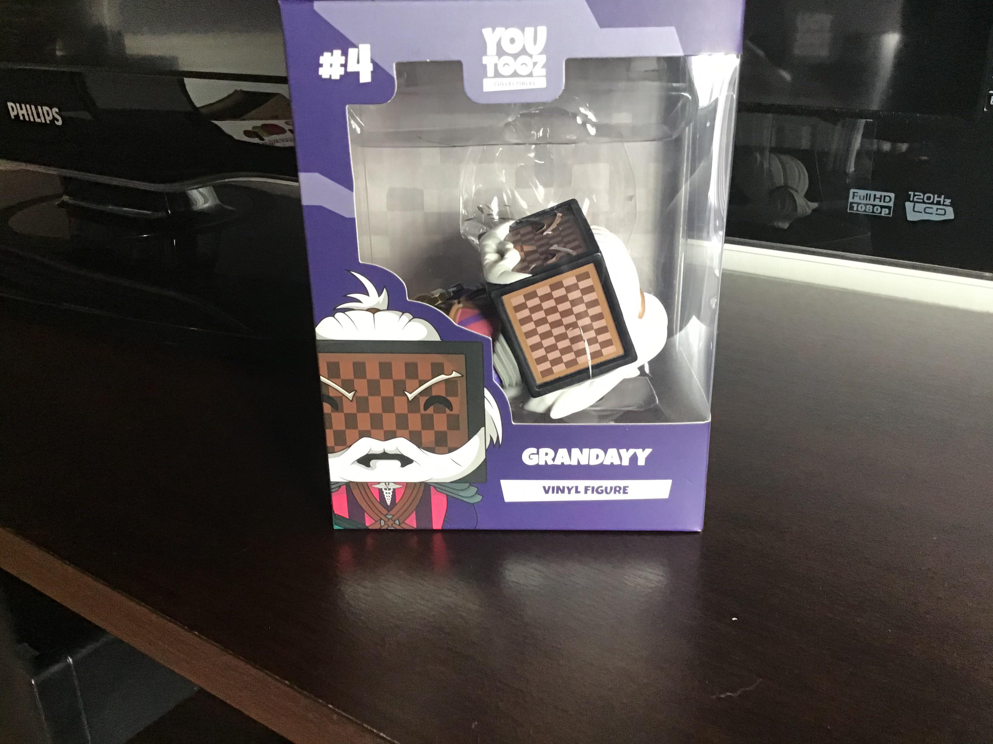 Ah yes the quality of Youtooz r/Youtooz