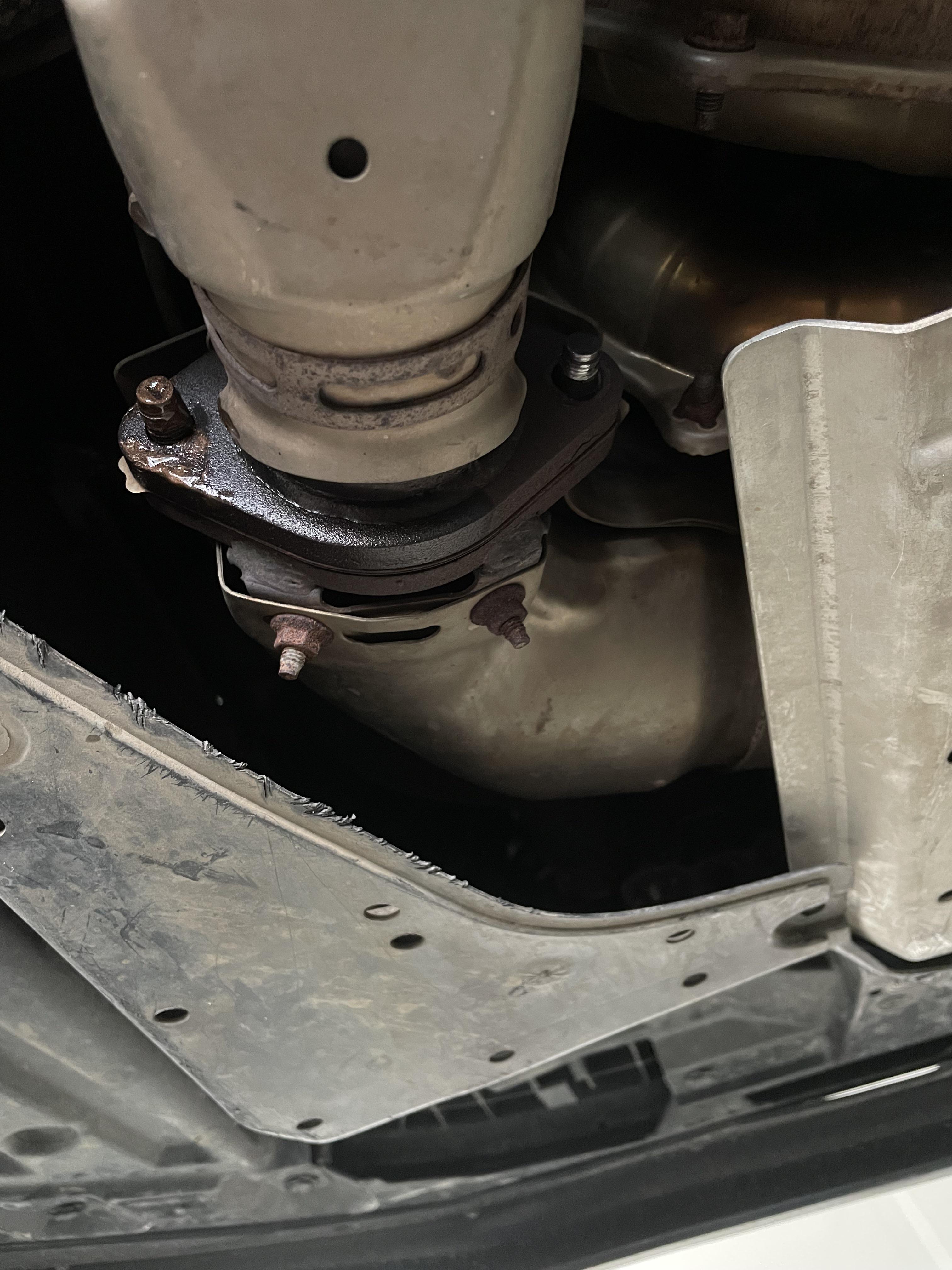 Had an exhaust leak. Found a nut missing. Took the other one off to