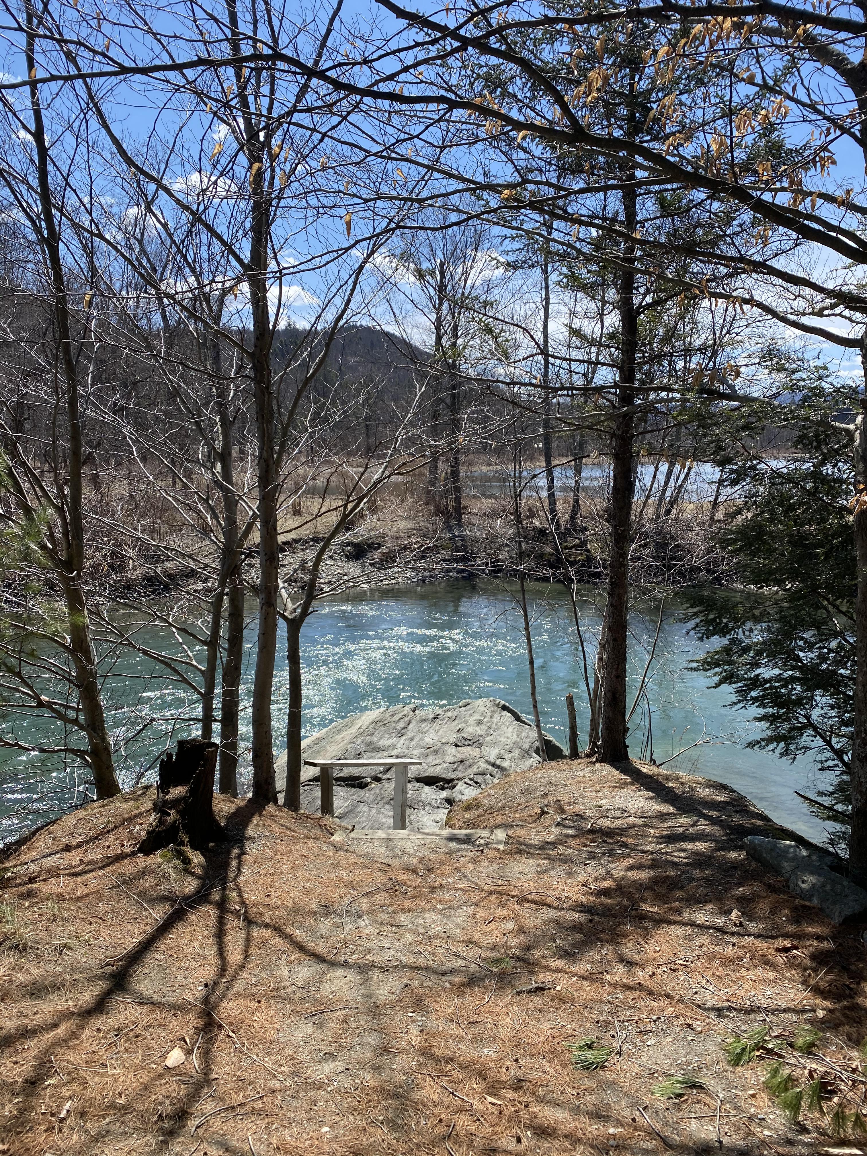 Punch Bowl lookin mighty nice r/vermont
