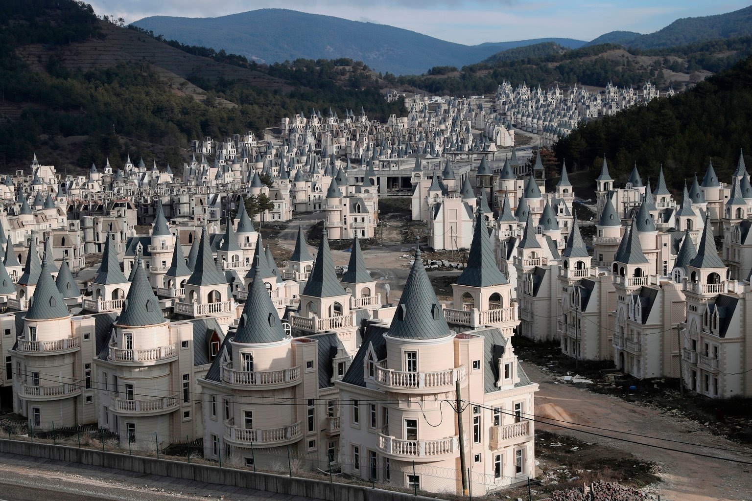 Turkey's 200 Million Ghost Town of Castles Burji Al Babas r
