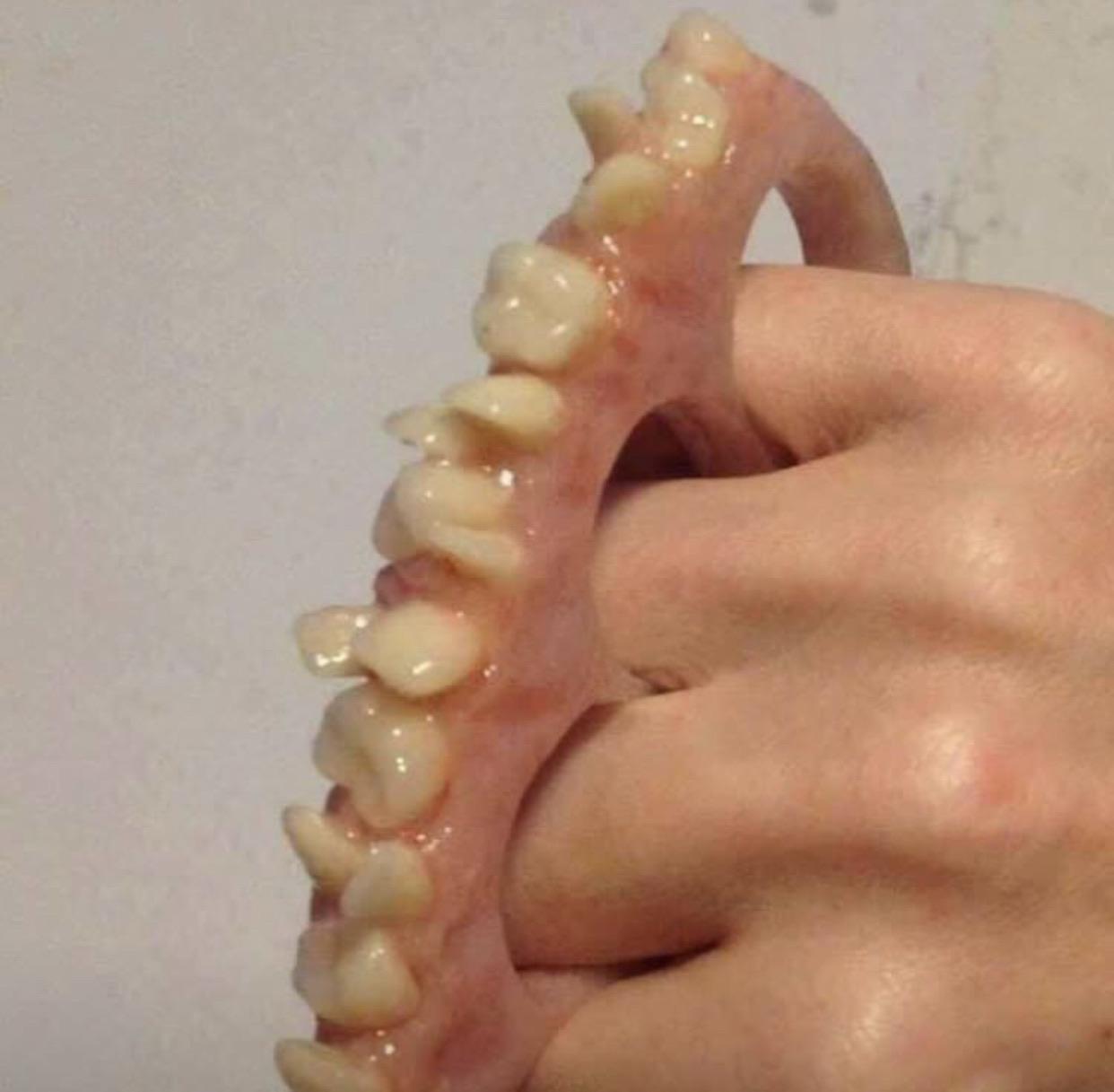 Brass Knuckles of Hunger +10 damage +5 speed +20 hunger with every