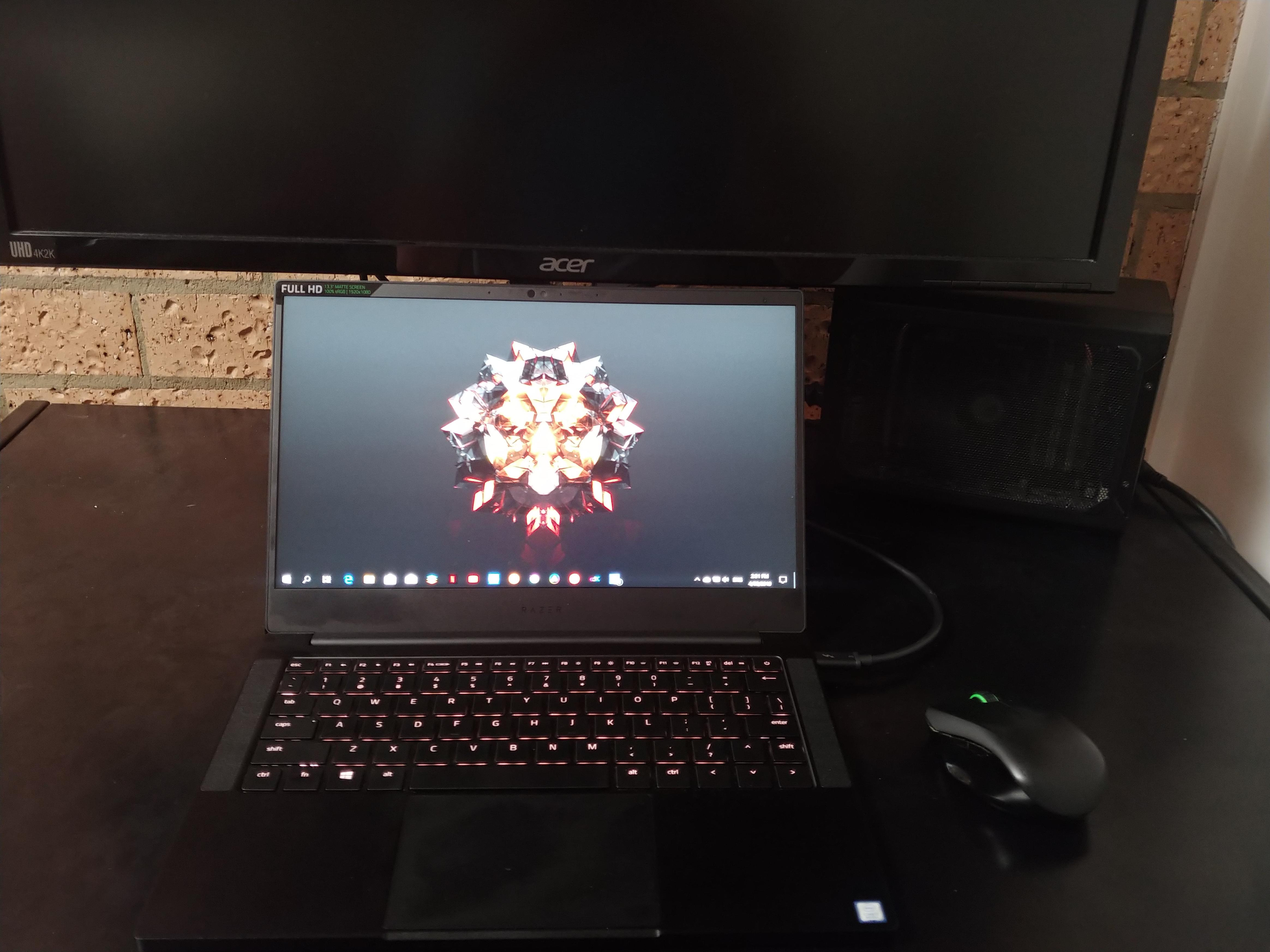 My 2019 Razer Blade stealth + Gigabyte Aorus 1080 Gaming