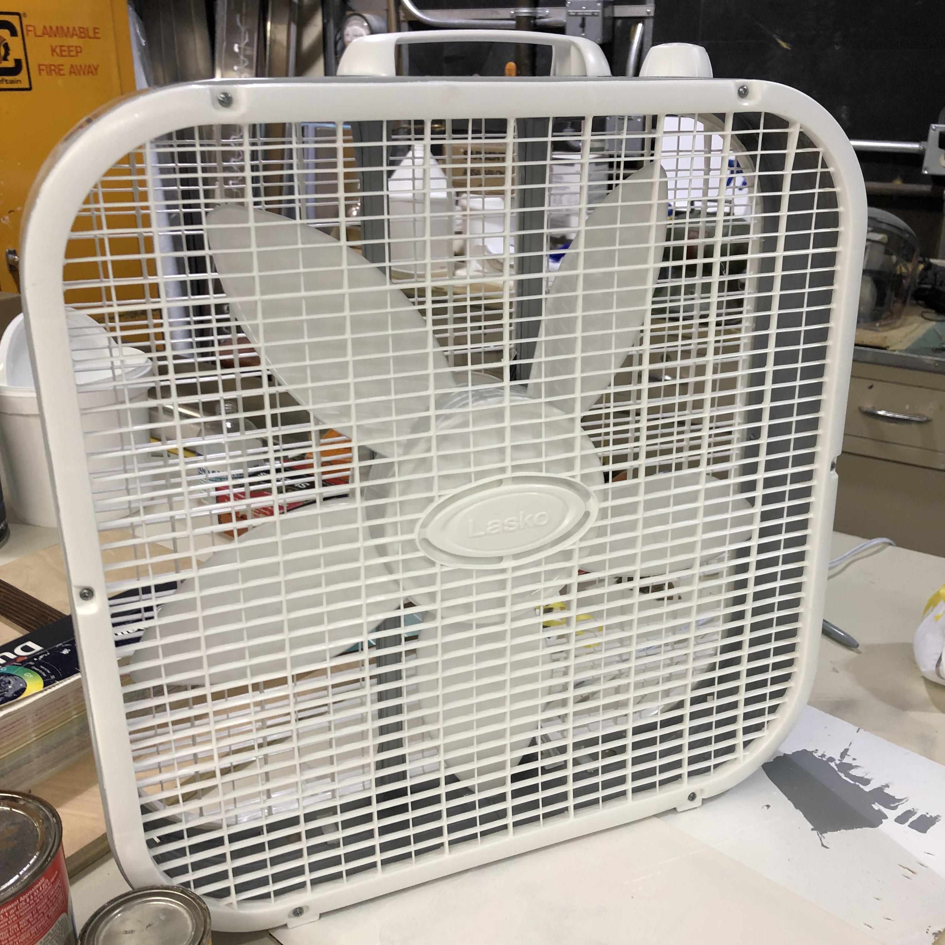 I walked into my coworker’s office. What I saw blew me away! r/OnlyFans