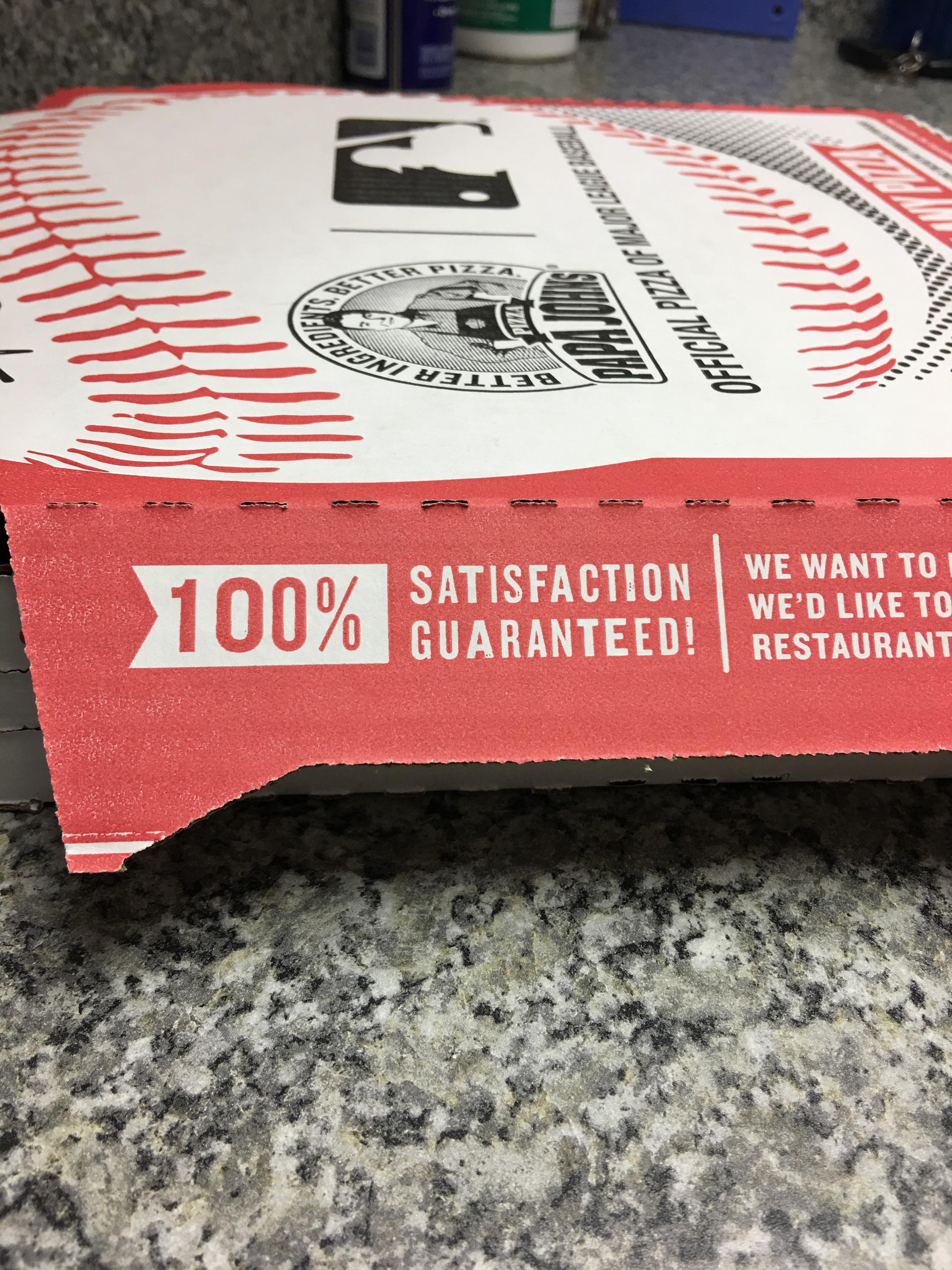 Papa John's box has a weirdly typed 1O0 r/mildlyinteresting