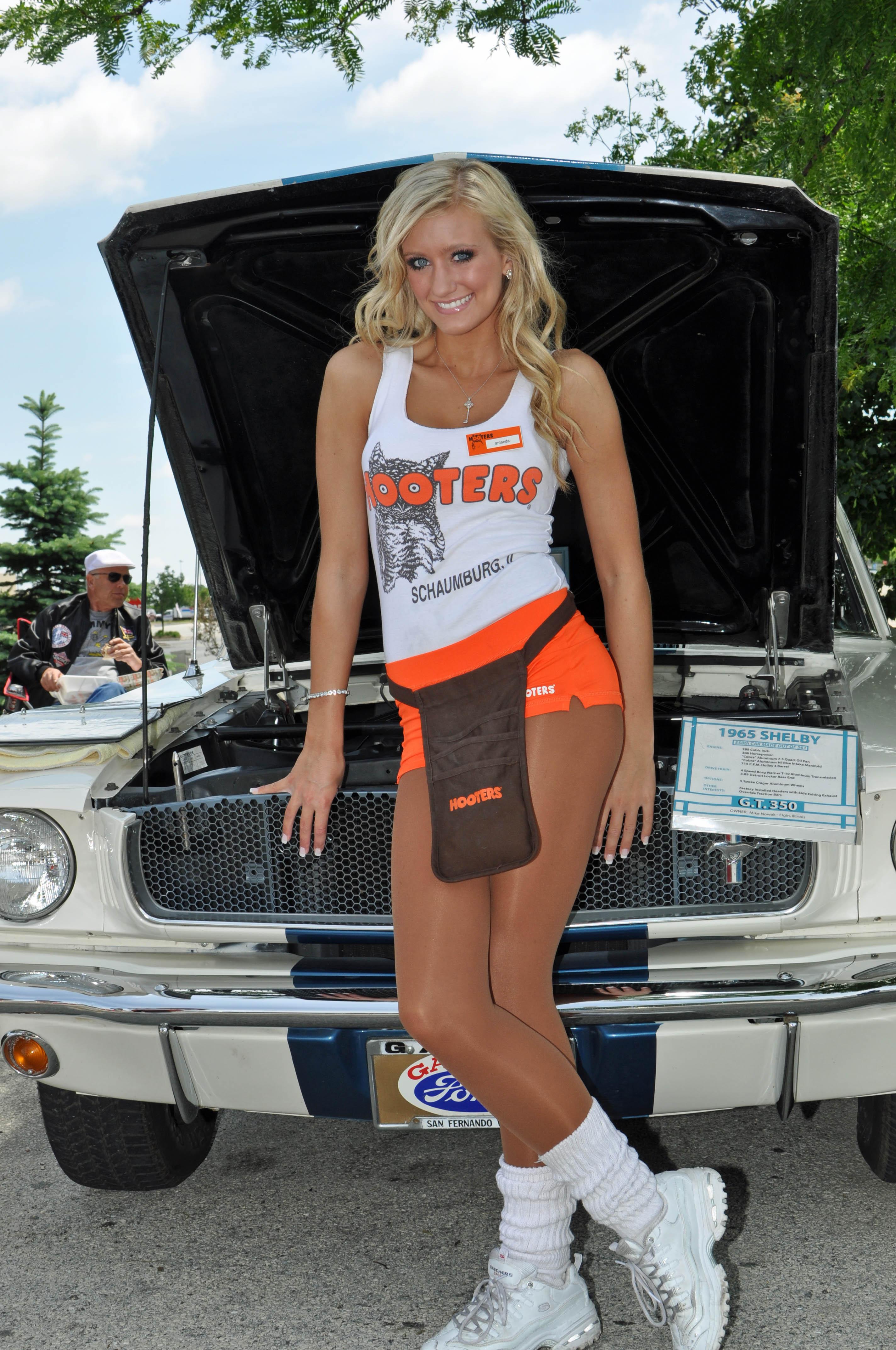 At the Car Show r/hooters
