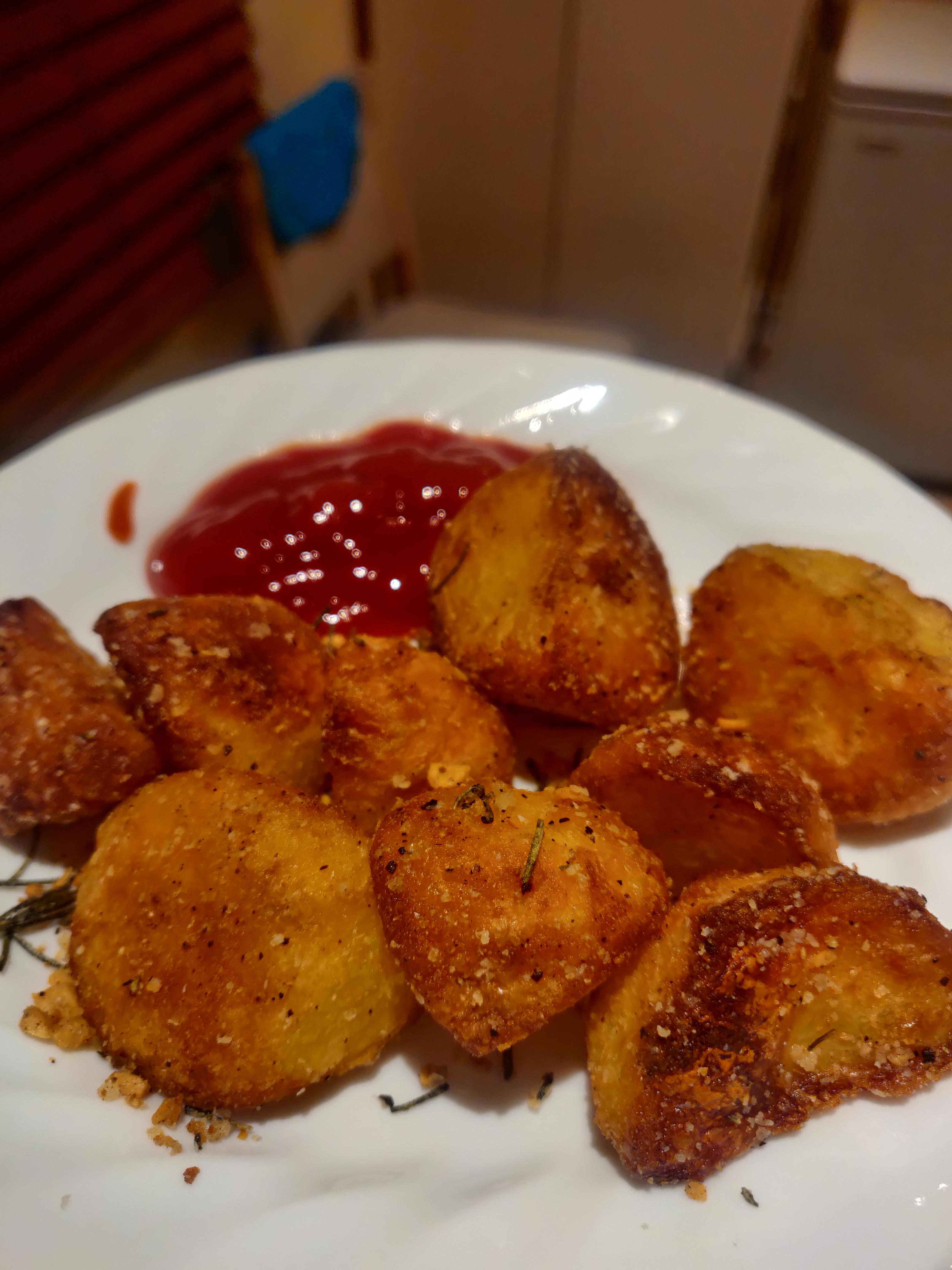 Pretty happy with Kenji's roasted potatoes. r/seriouseats