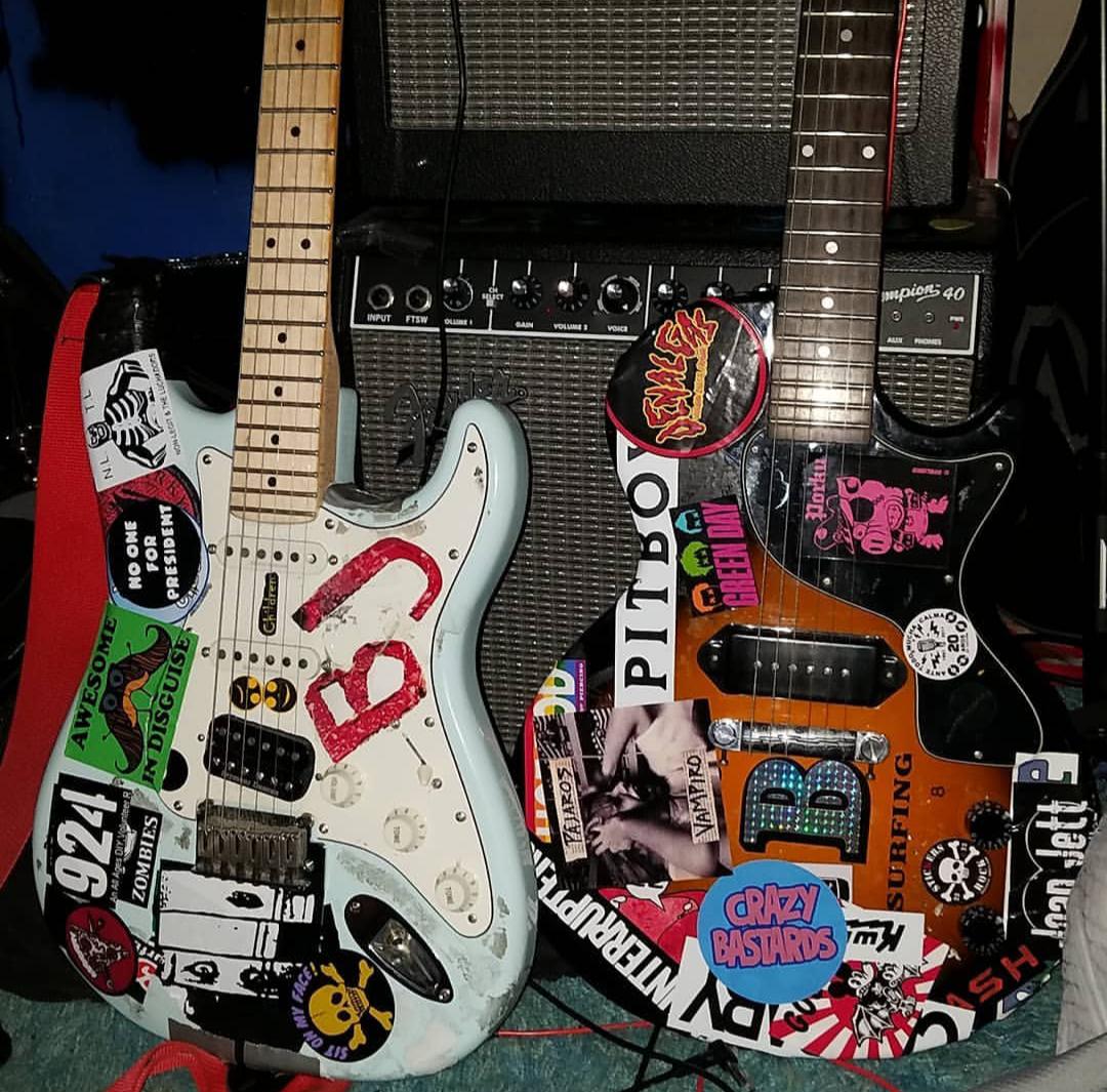 So since I saw some stickered guitars on here I figured why not post a