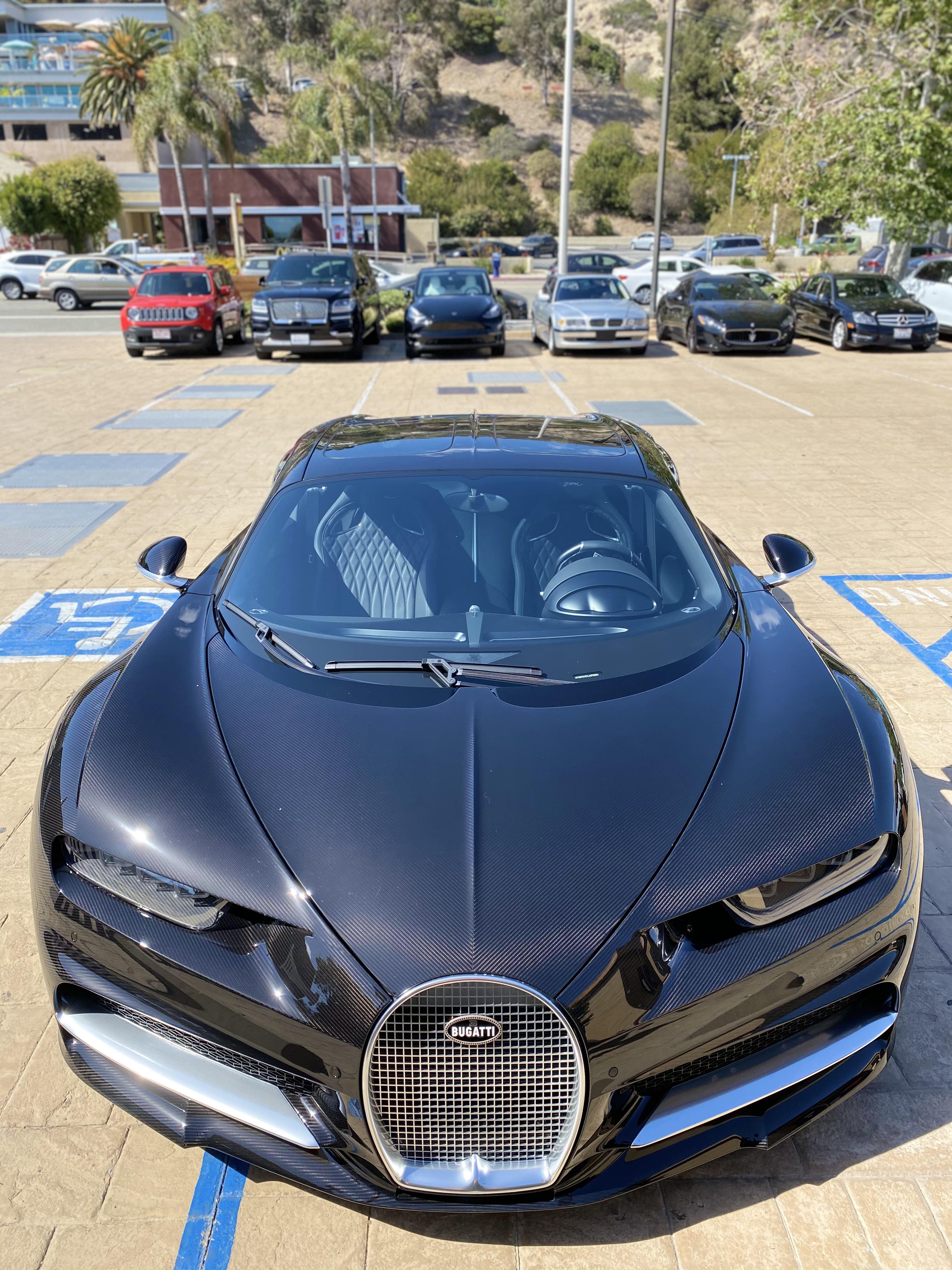 This astonishing 2019 Chiron Sport is finished in British Racing Green