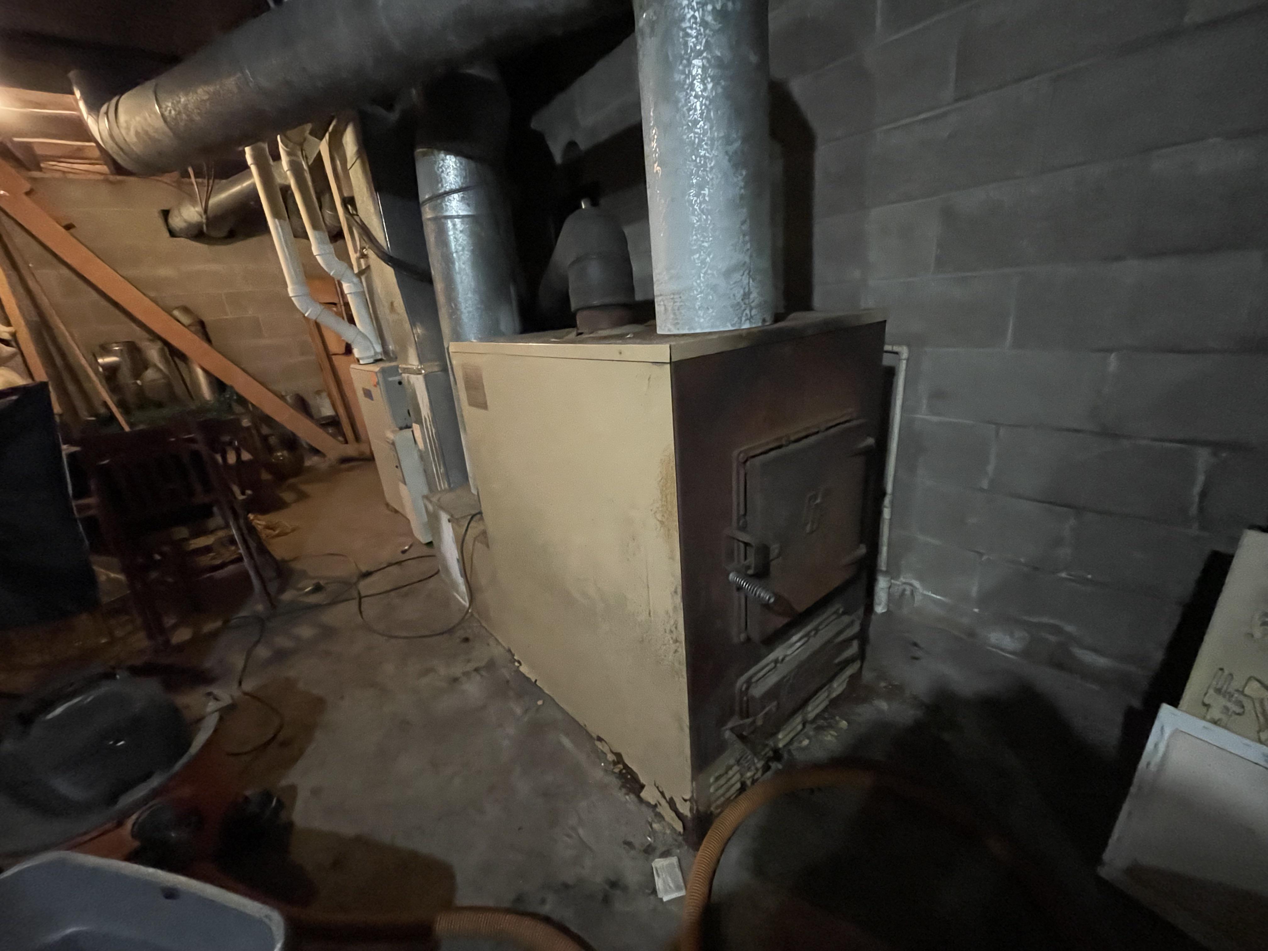 Wood burning furnace backdraft r/woodstoving