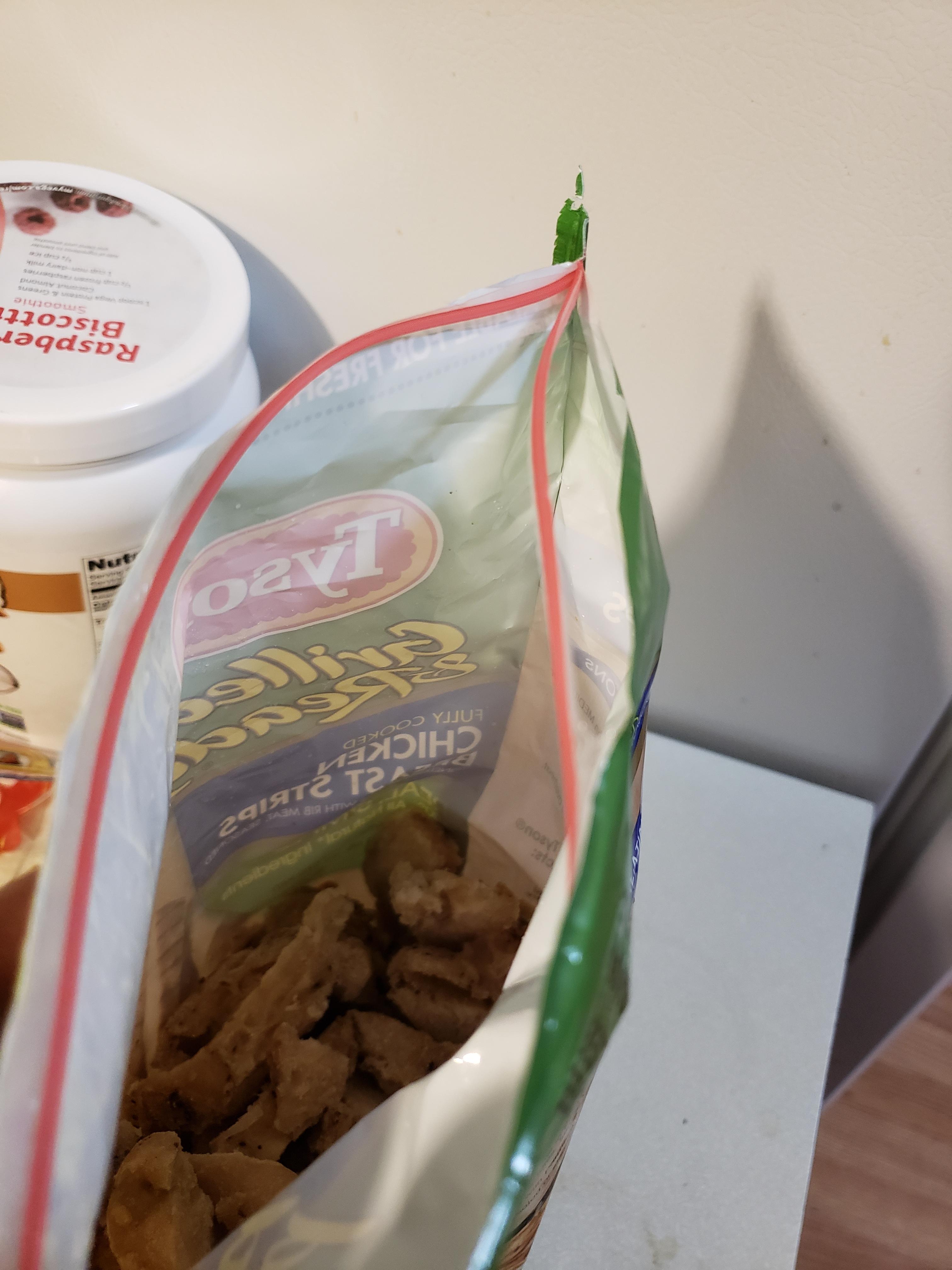 Opening a new bag and the ziplock is already broken.. r/mildlyinfuriating