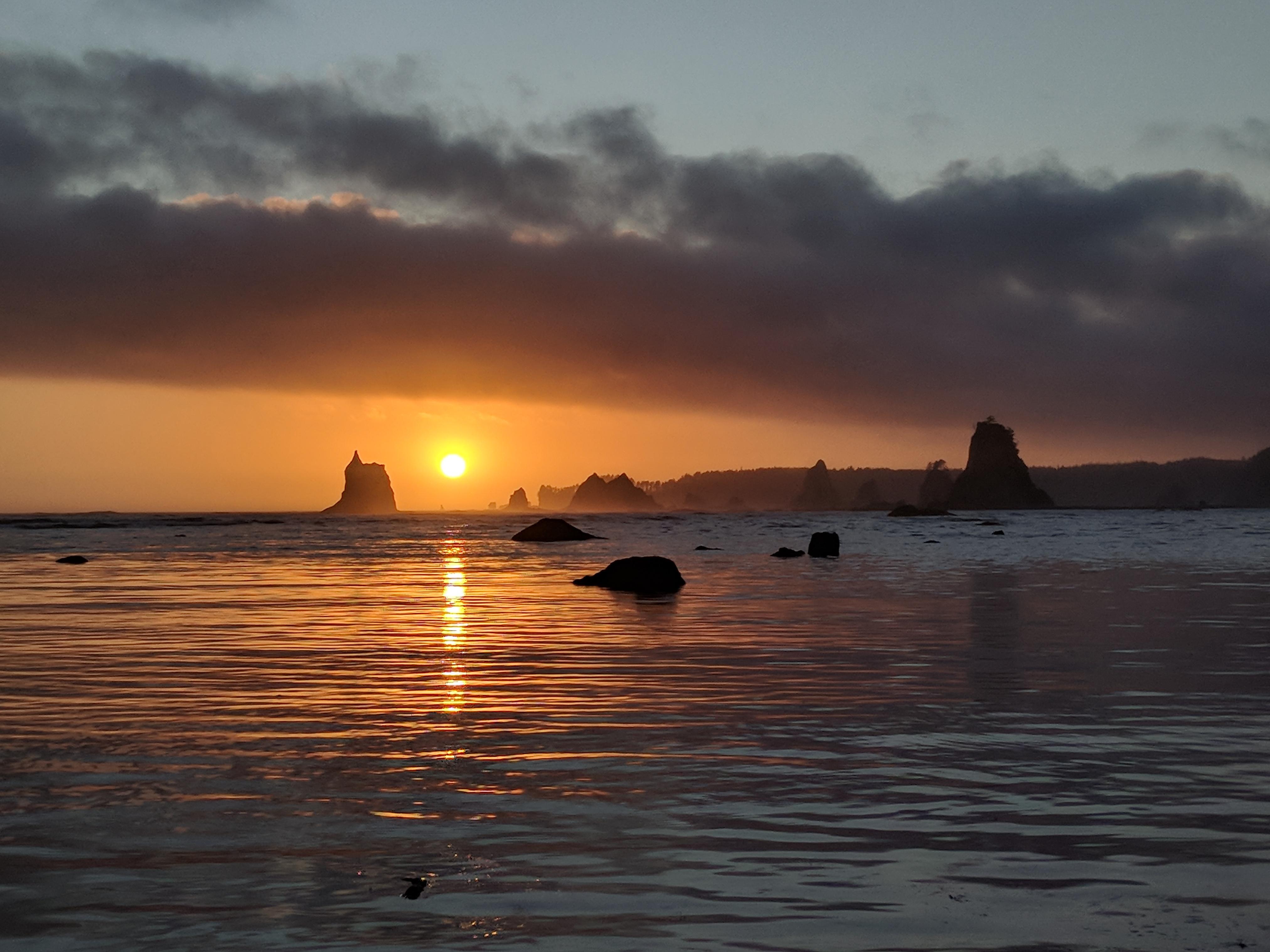 Sunset at Toleak Point, Olympic National Park, Washington r