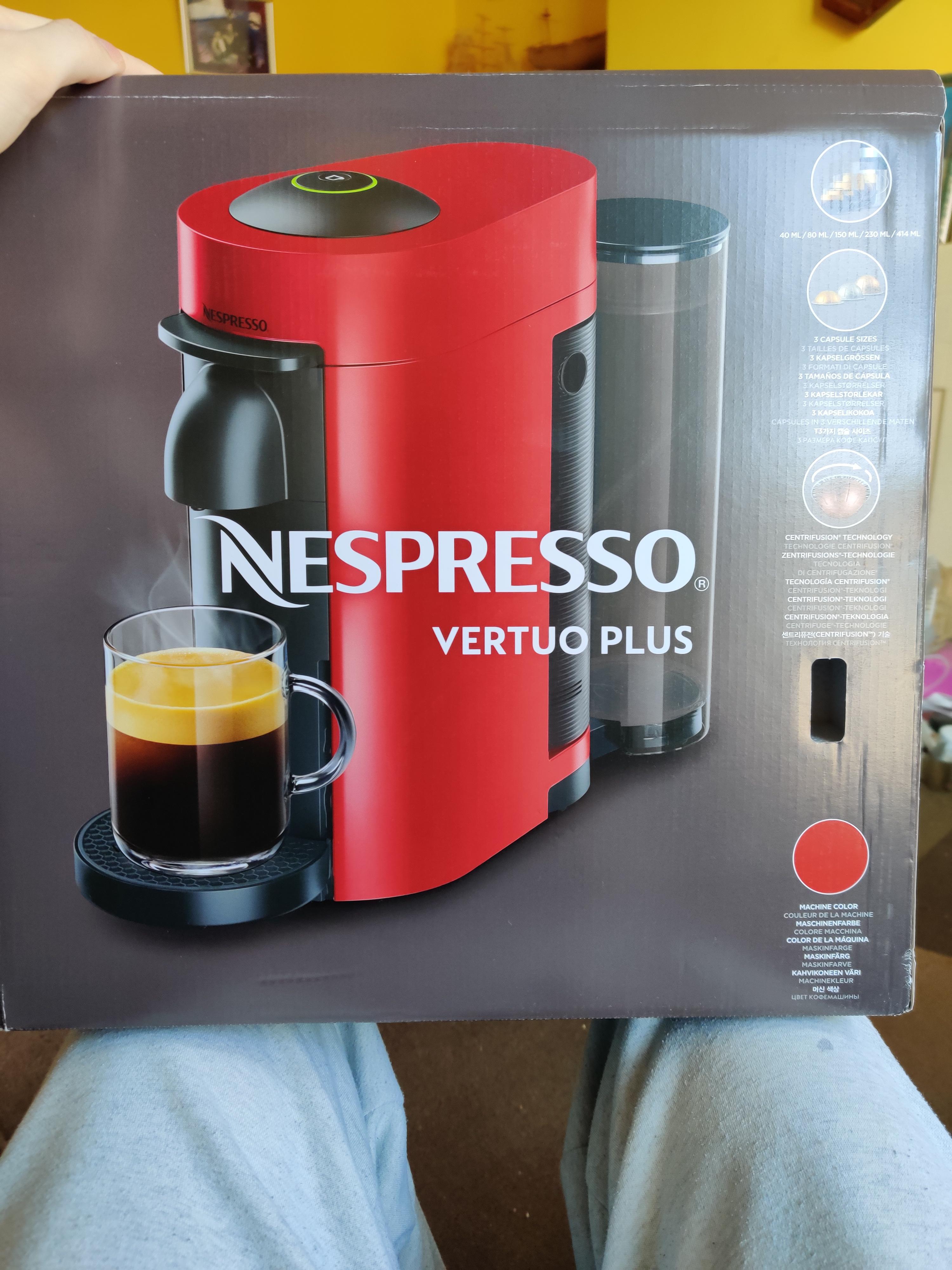 Coffee Machine Nespresso Vertuo Plus Machine Red Paint / Magimix