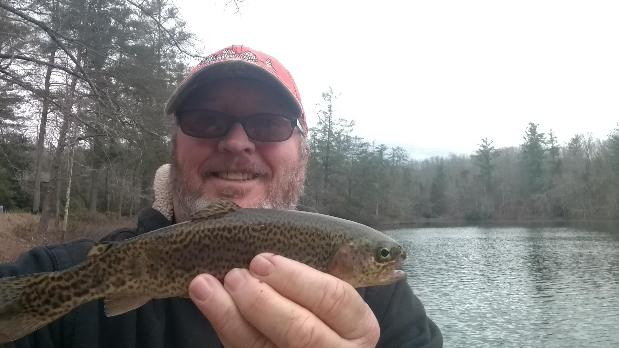 3 lb rainbow trout r/Fishing