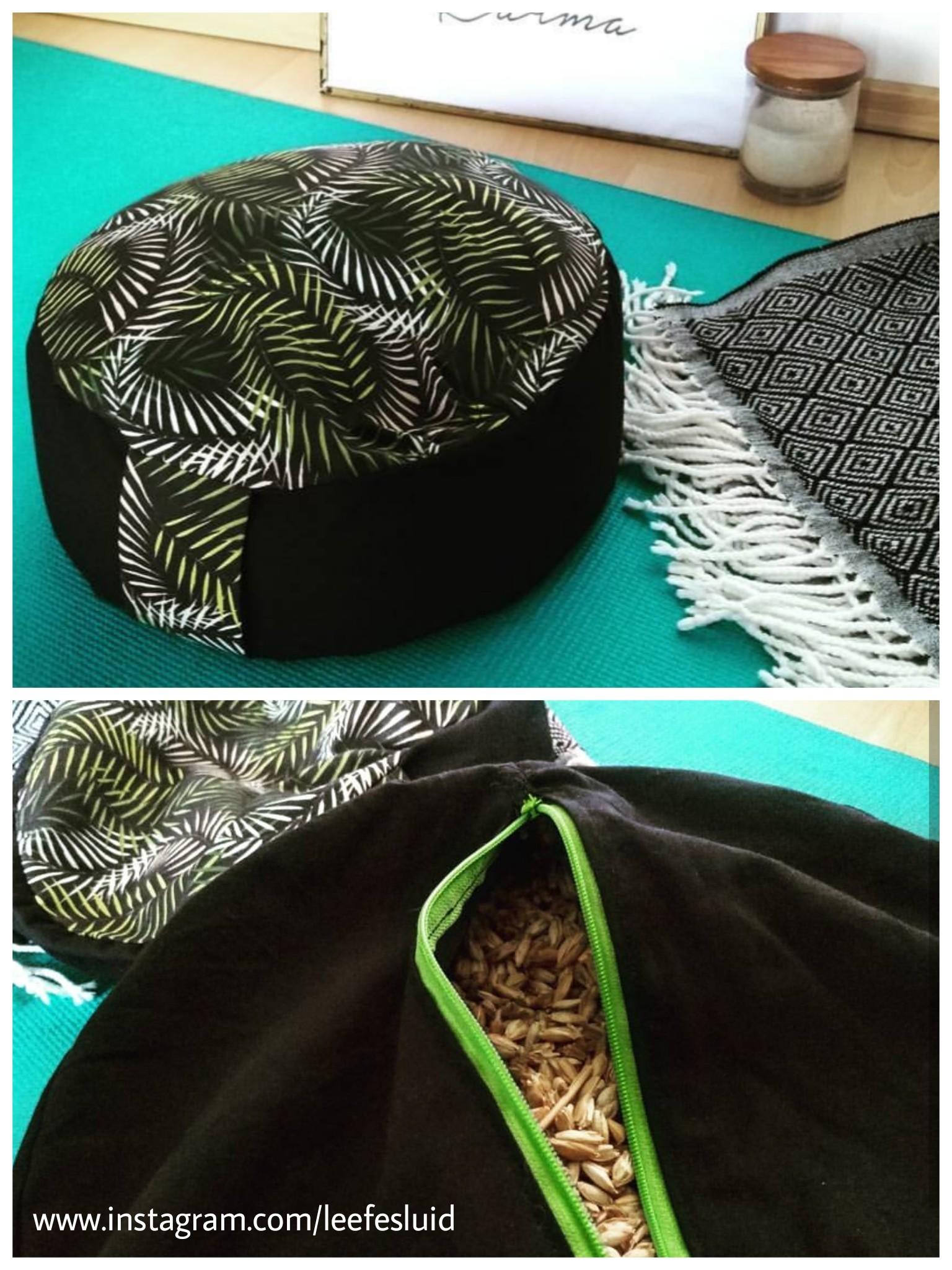 I made myself a yoga cushion! r/sewing