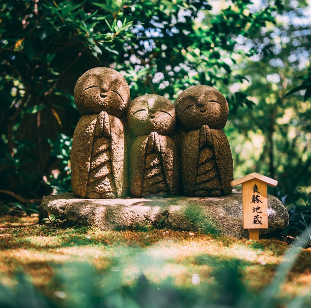 Little Jizo statues, Kamakura r/japanpics
