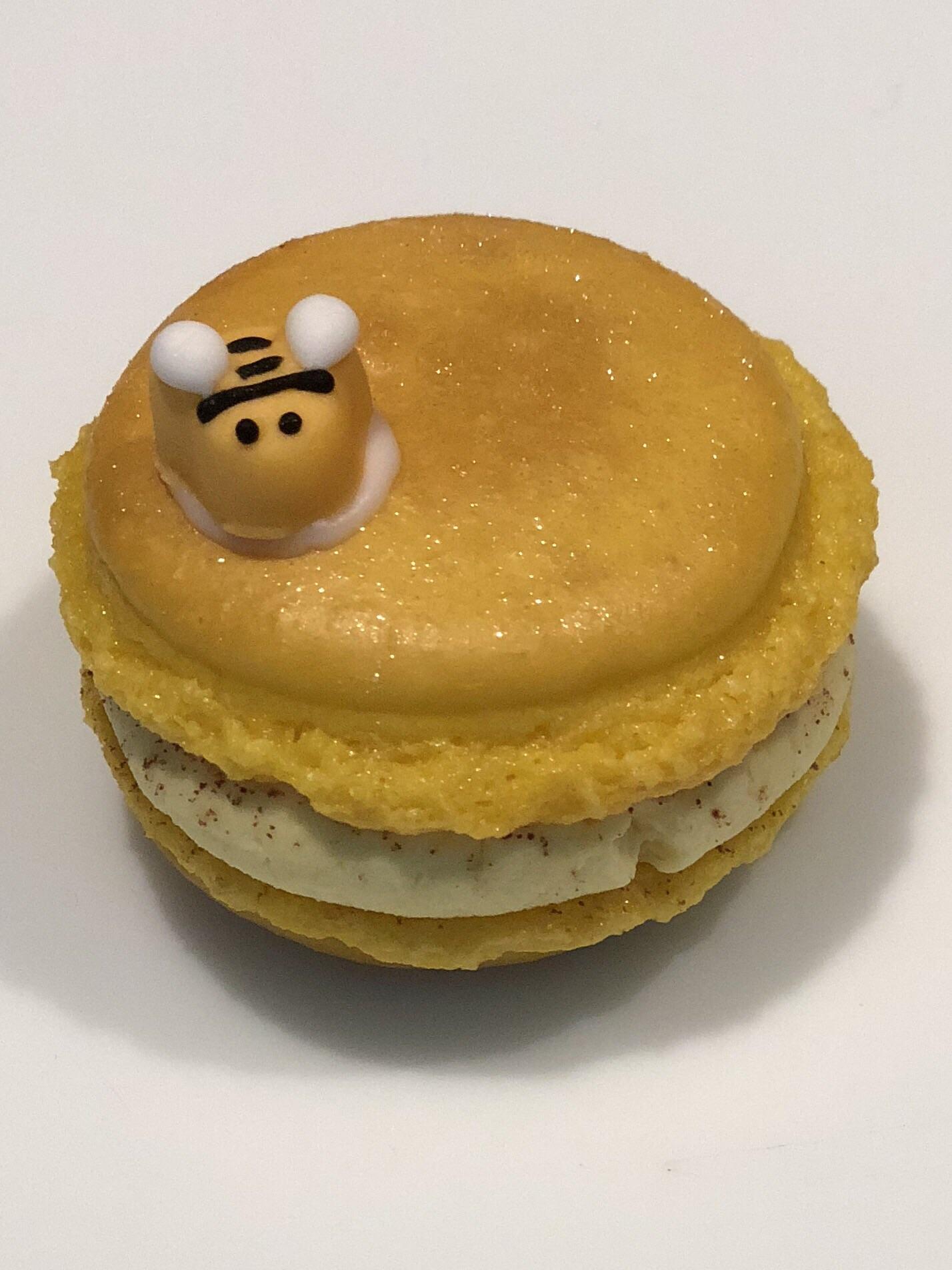 41 Hilarious Baby Shower Bee Puns Punstoppable 🛑