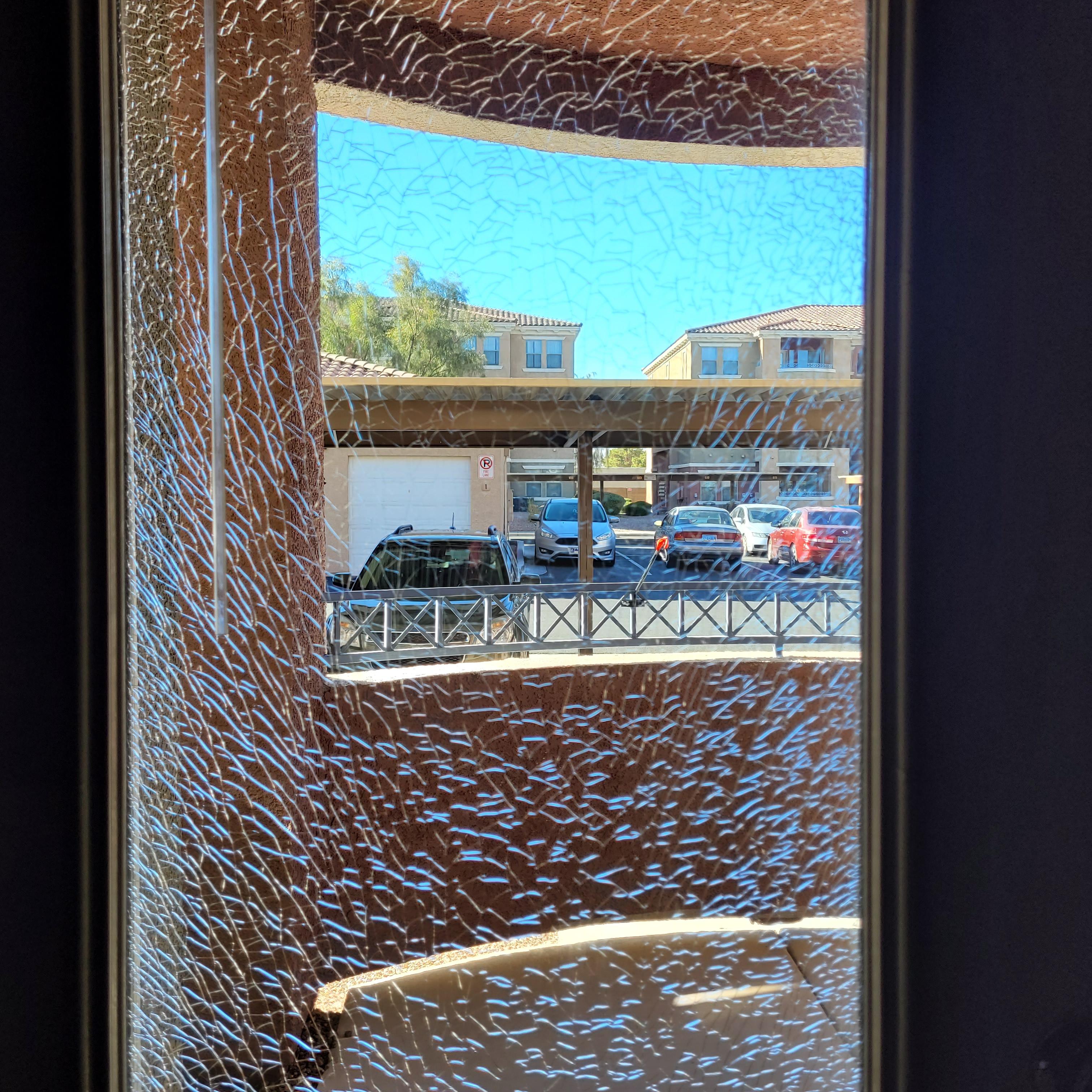 So my patio door glass just shattered for no reason r/Wellthatsucks